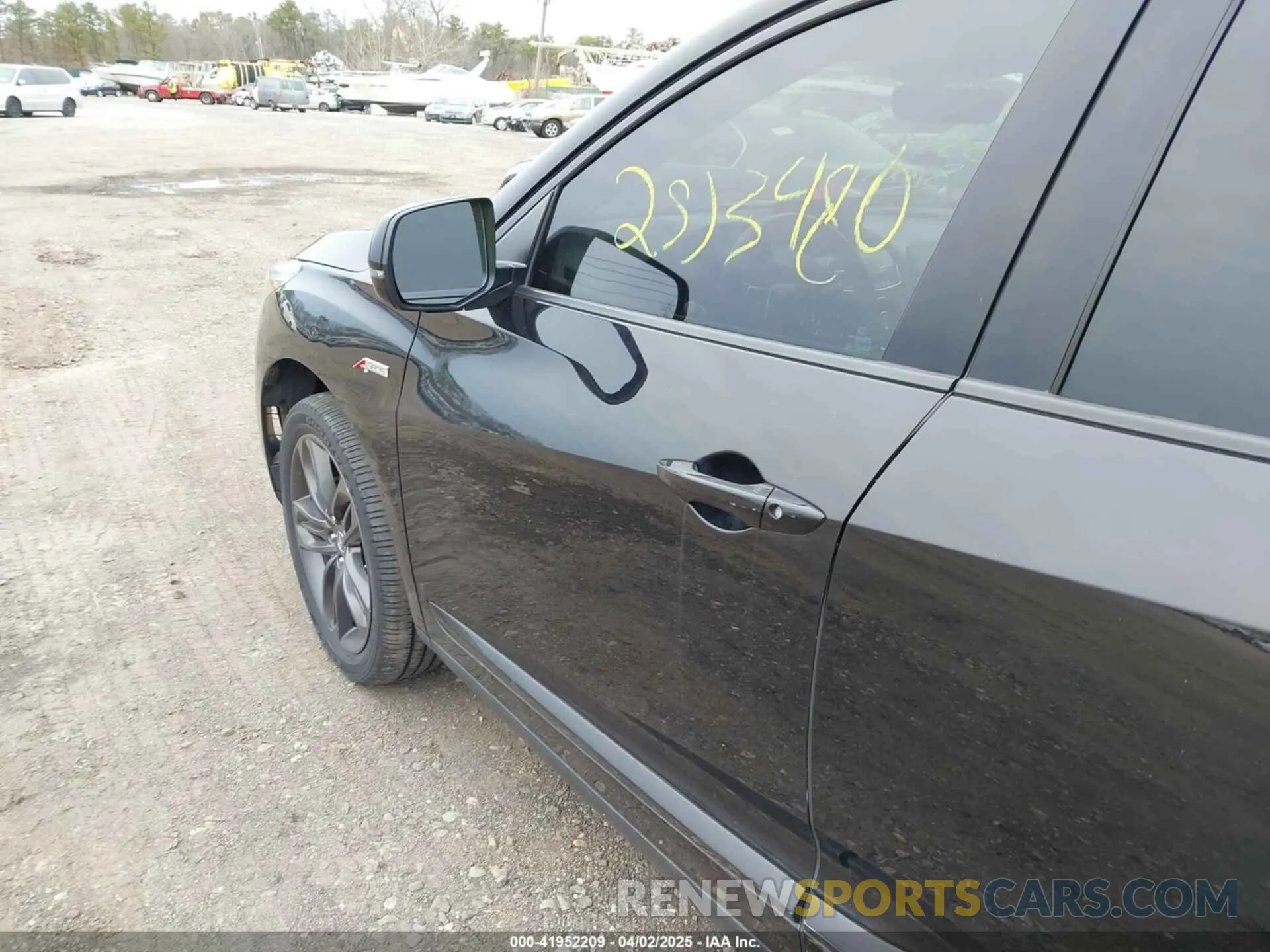 6 Photograph of a damaged car 5J8TC2H66KL010558 ACURA RDX 2019