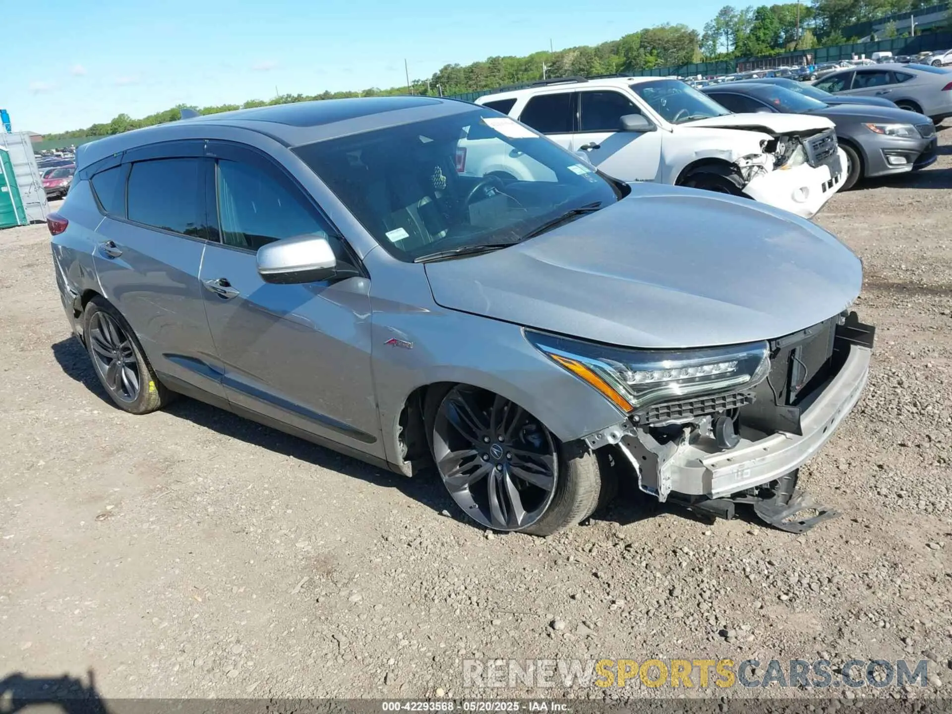 1 Photograph of a damaged car 5J8TC2H66KL034326 ACURA RDX 2019