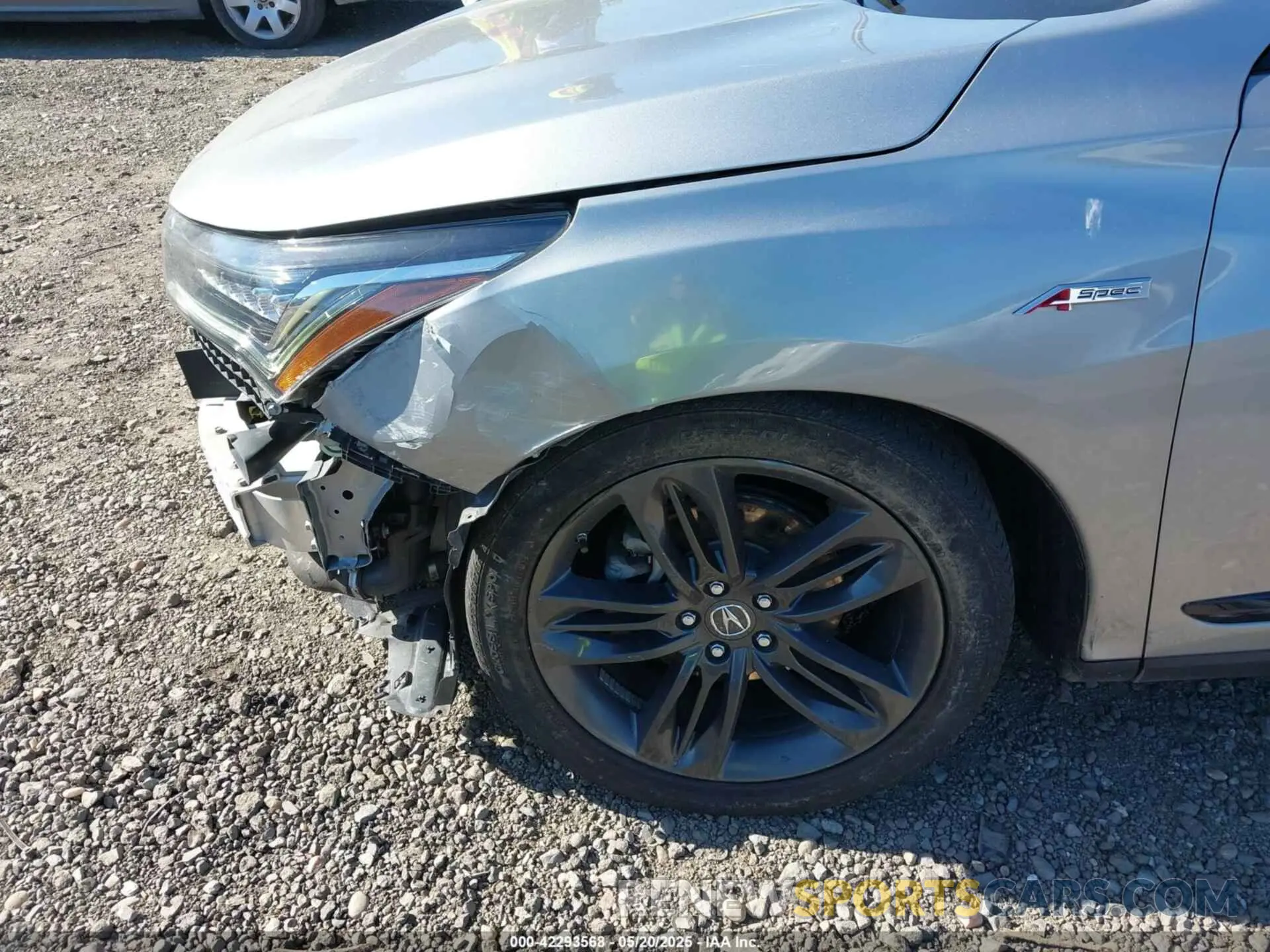 20 Photograph of a damaged car 5J8TC2H66KL034326 ACURA RDX 2019