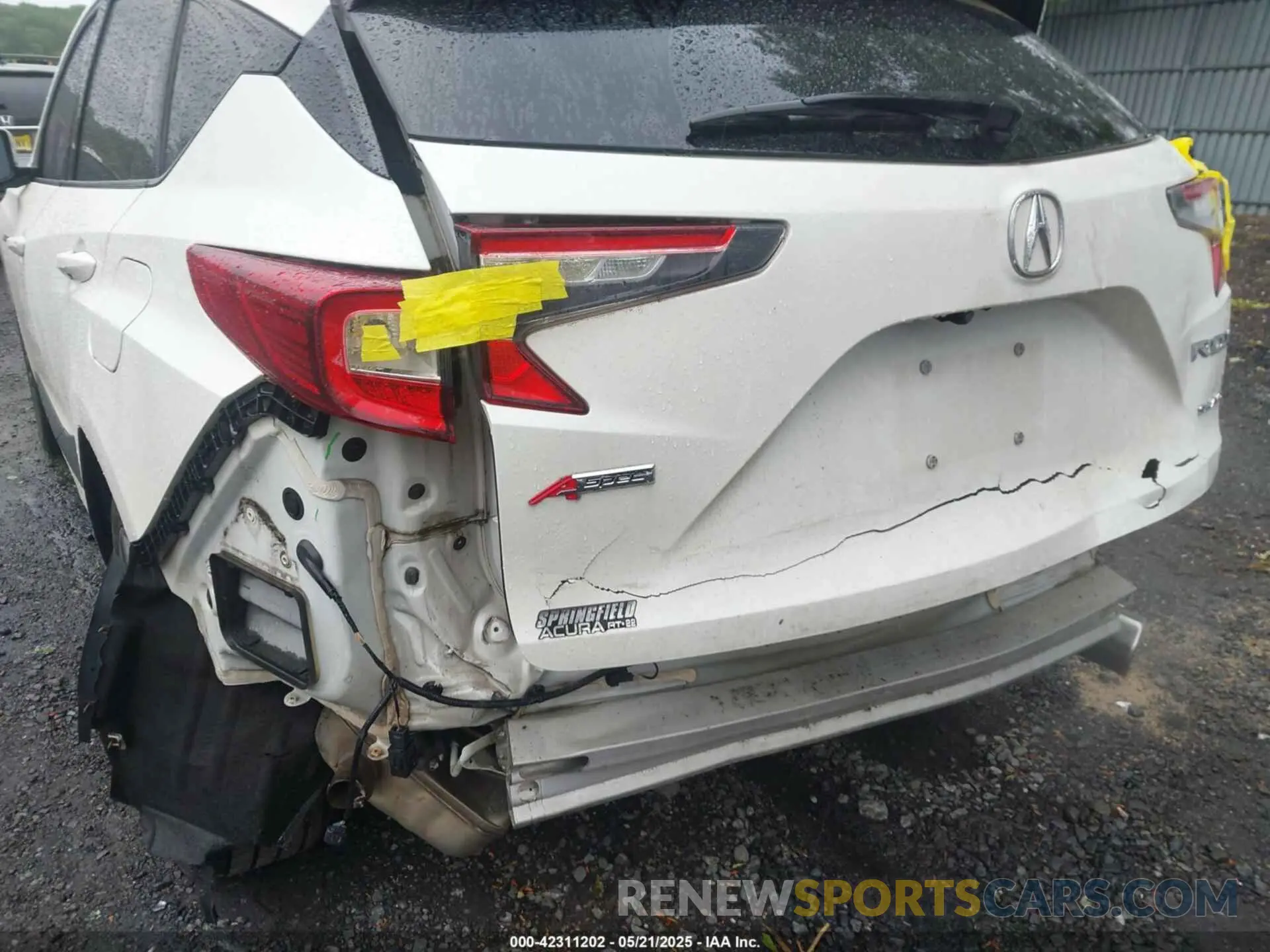 6 Photograph of a damaged car 5J8TC2H68KL001165 ACURA RDX 2019