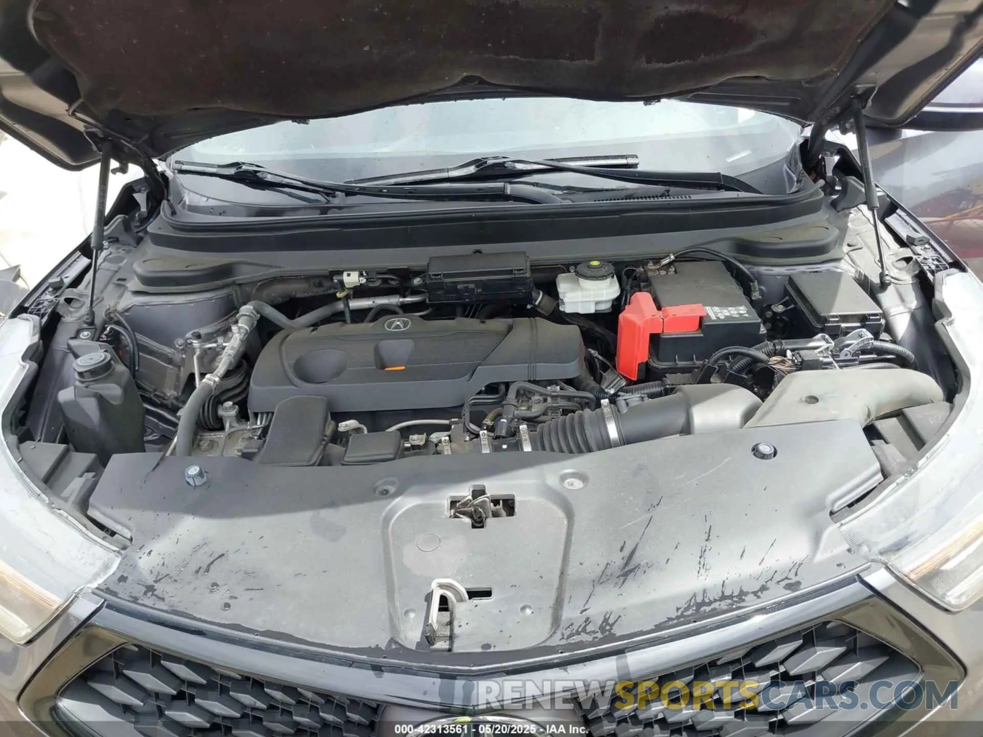 10 Photograph of a damaged car 5J8TC2H68KL013445 ACURA RDX 2019