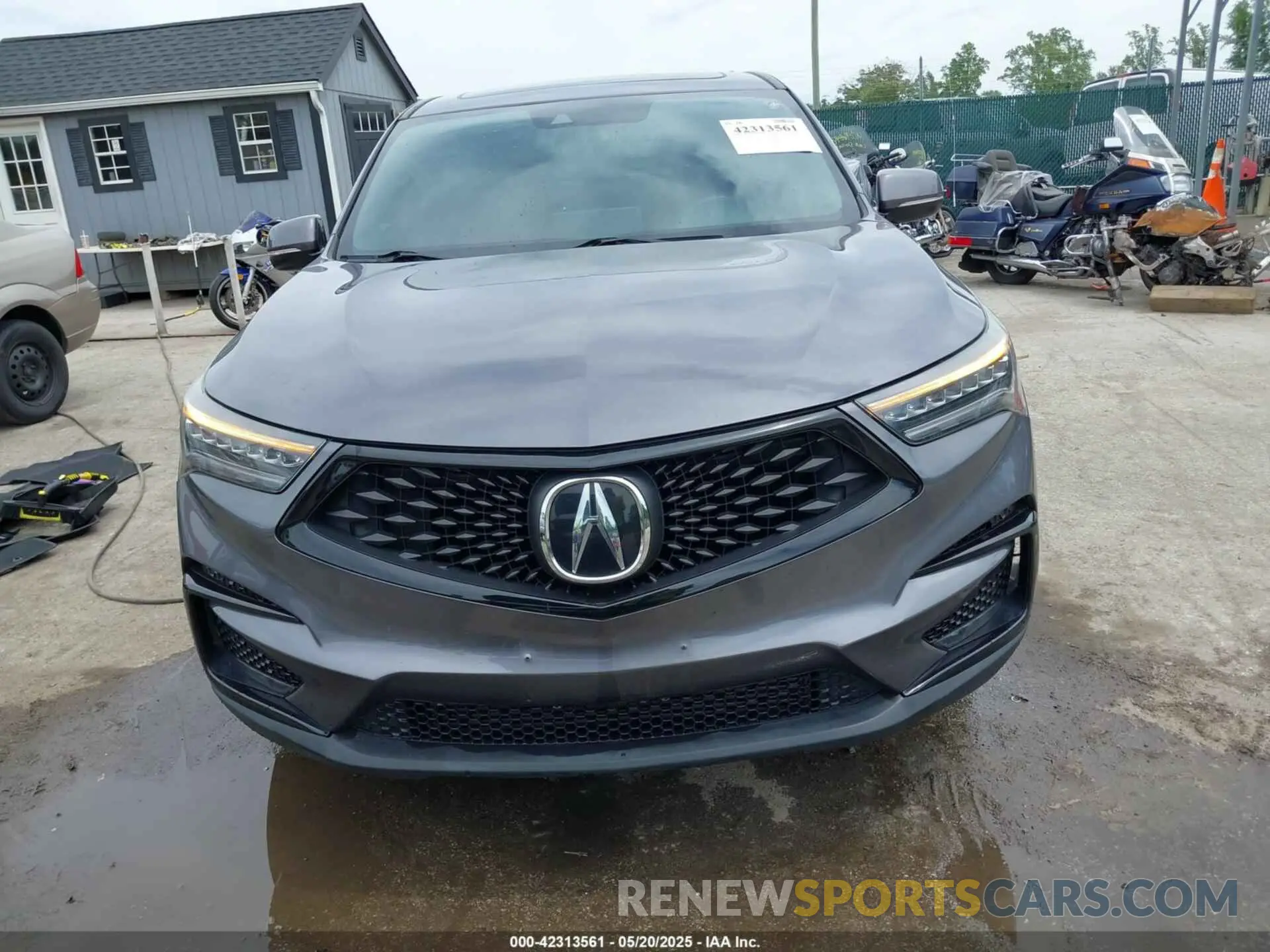 11 Photograph of a damaged car 5J8TC2H68KL013445 ACURA RDX 2019