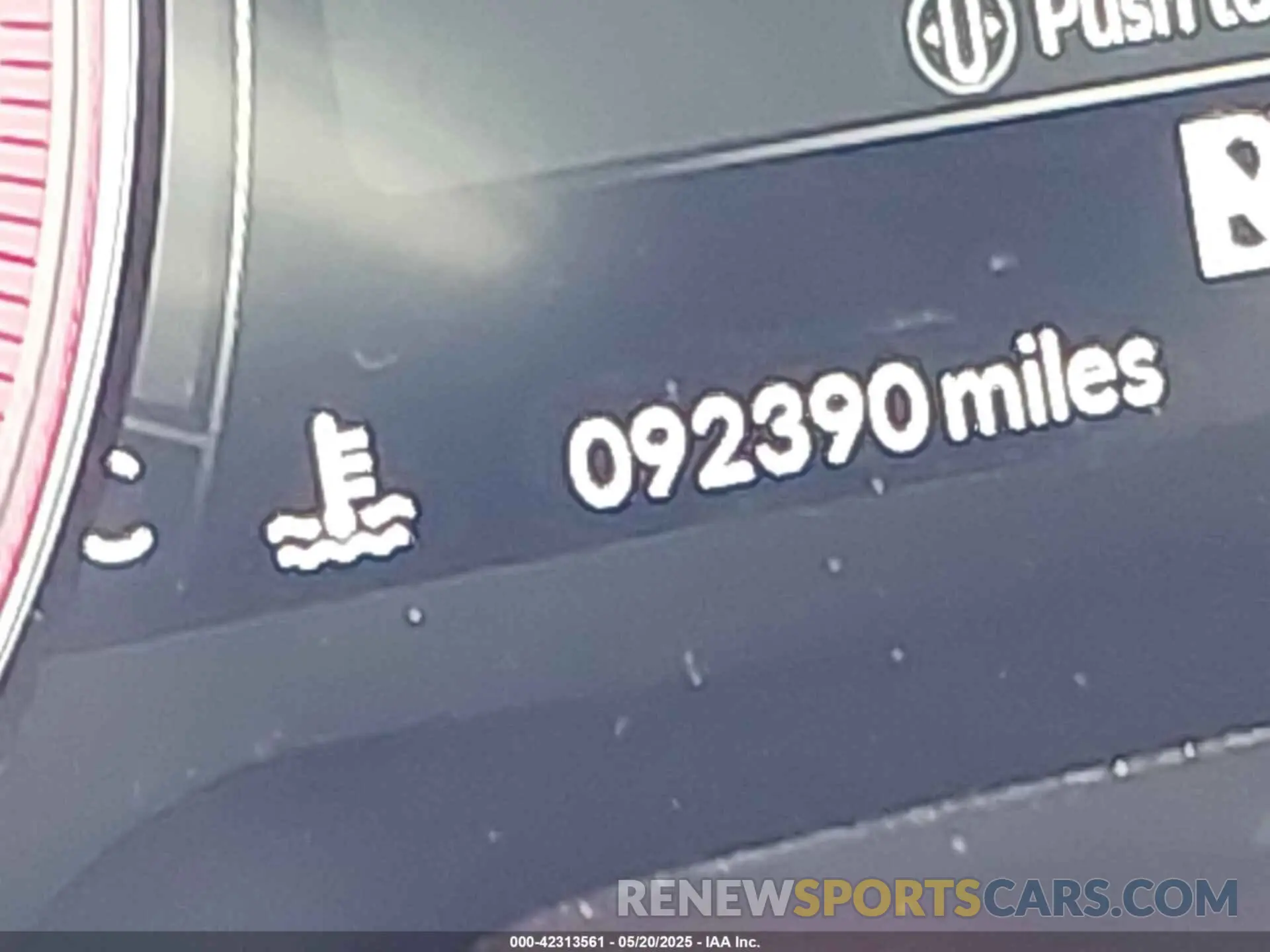 14 Photograph of a damaged car 5J8TC2H68KL013445 ACURA RDX 2019