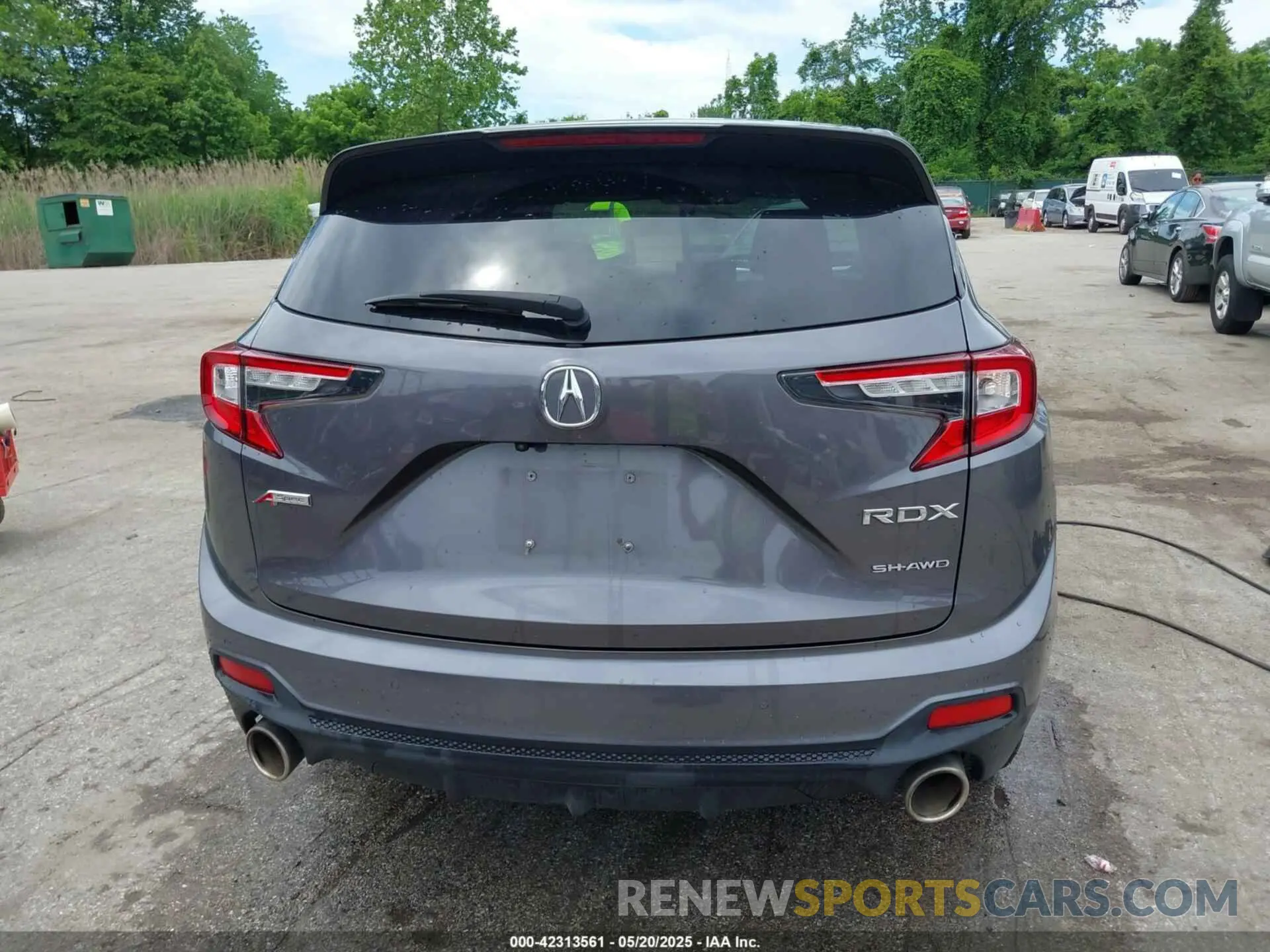 15 Photograph of a damaged car 5J8TC2H68KL013445 ACURA RDX 2019