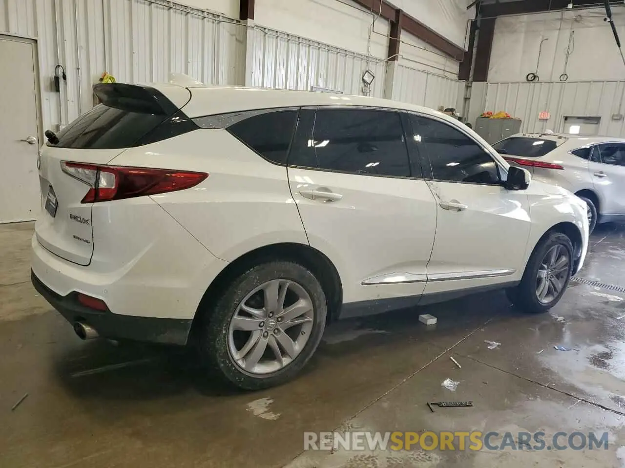 3 Photograph of a damaged car 5J8TC2H72KL014244 ACURA RDX 2019