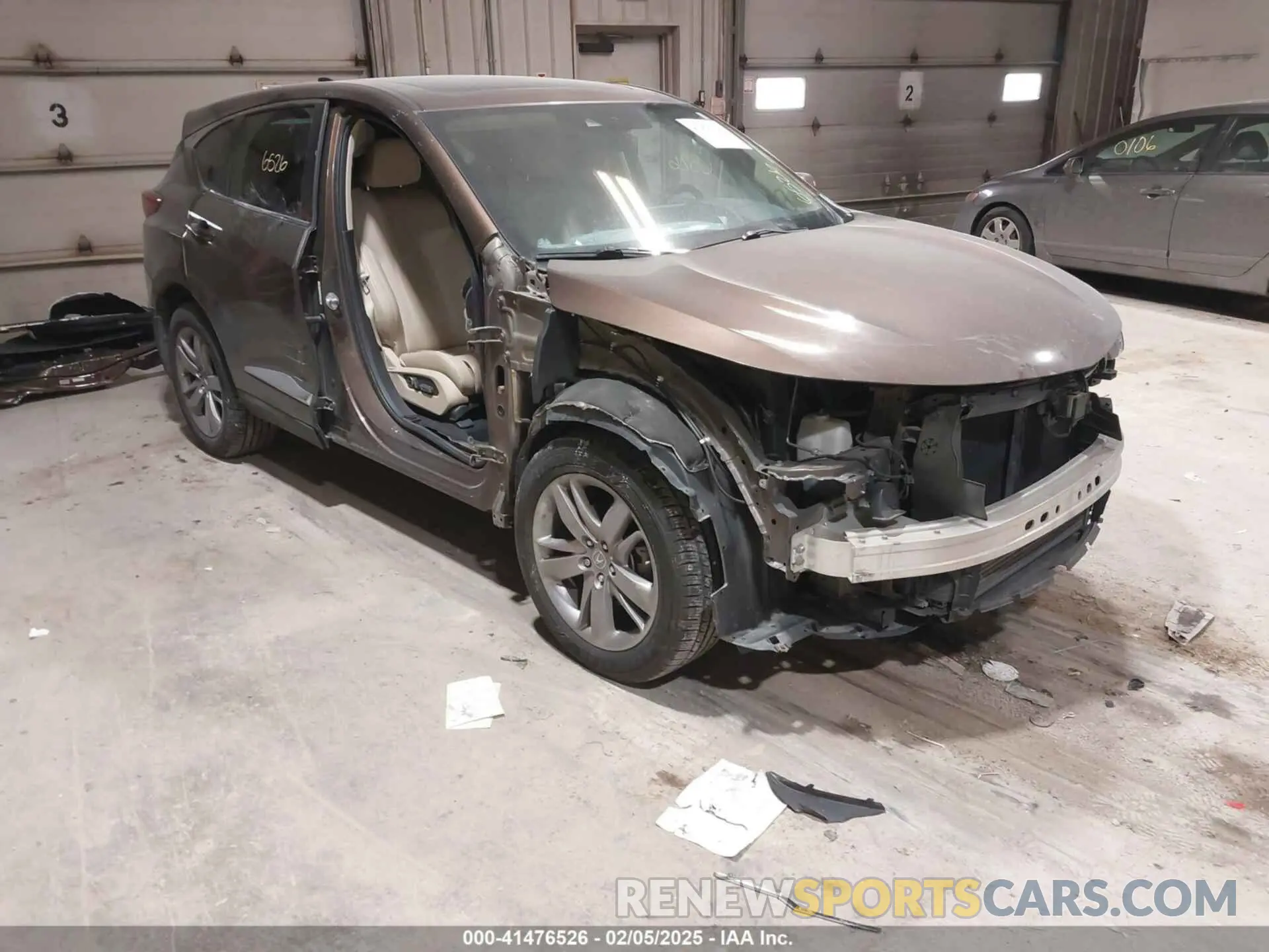 1 Photograph of a damaged car 5J8TC2H73KL006086 ACURA RDX 2019