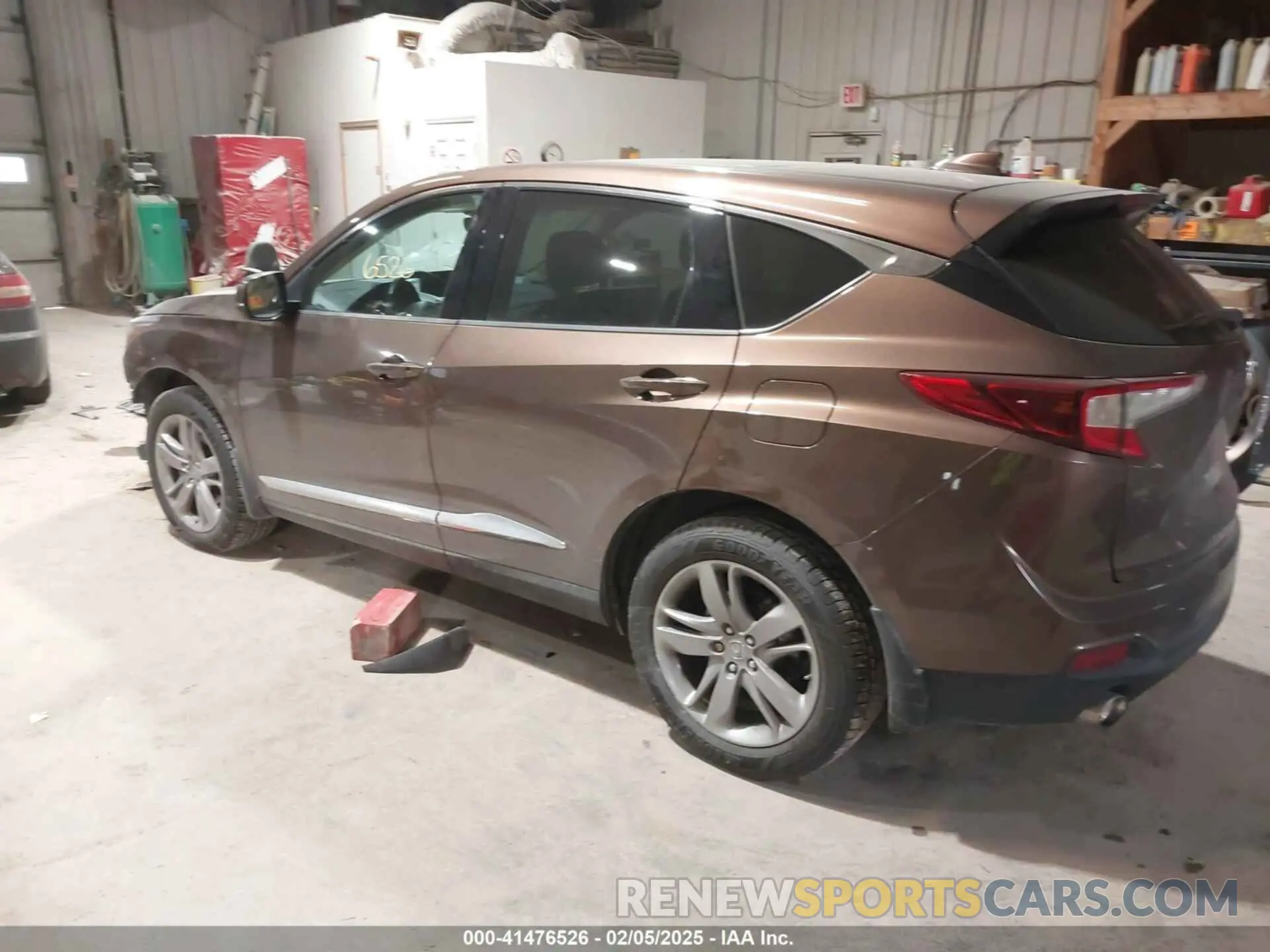 3 Photograph of a damaged car 5J8TC2H73KL006086 ACURA RDX 2019
