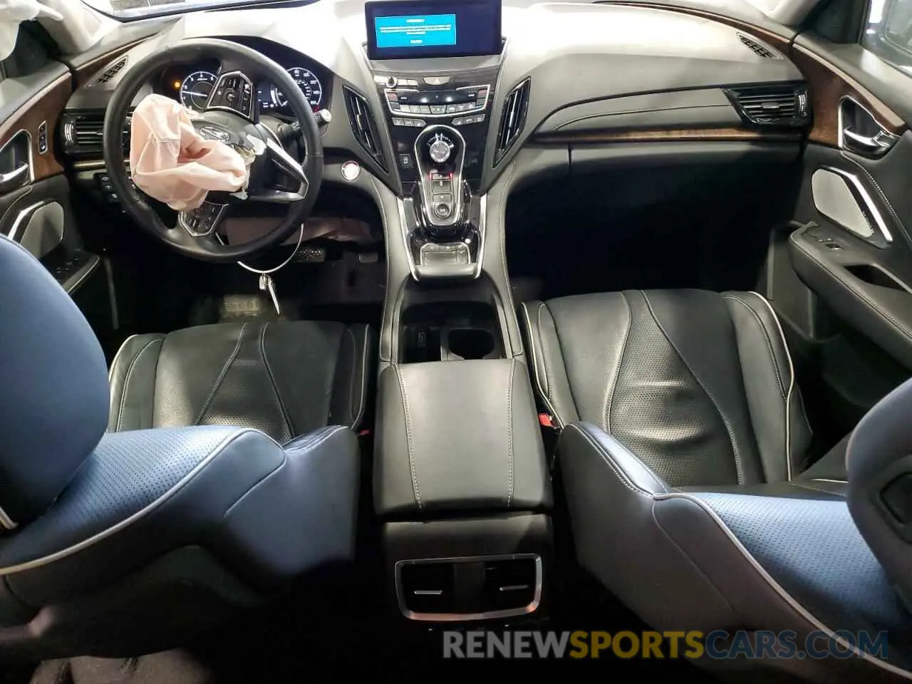 8 Photograph of a damaged car 5J8TC2H73KL013202 ACURA RDX 2019