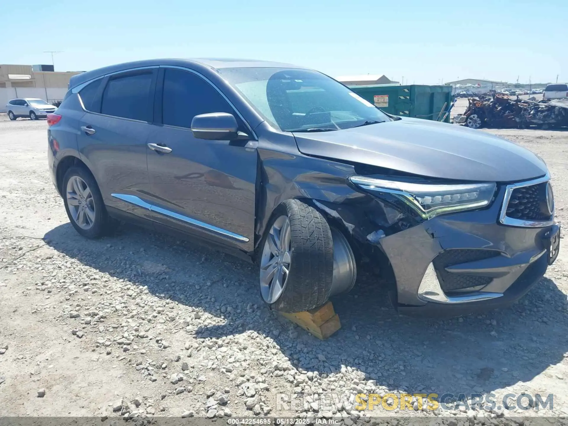 1 Photograph of a damaged car 5J8TC2H74KL027397 ACURA RDX 2019