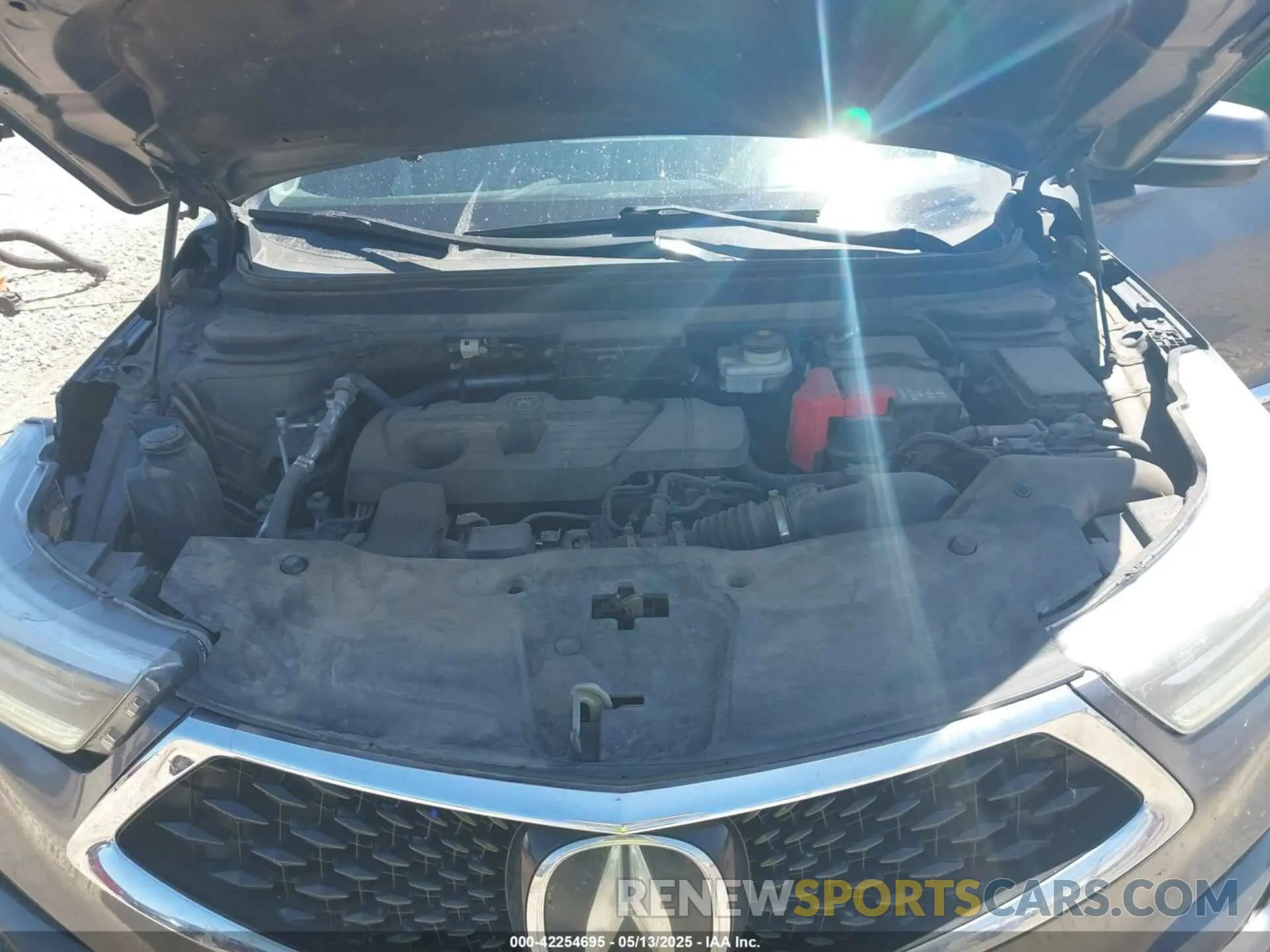 10 Photograph of a damaged car 5J8TC2H74KL027397 ACURA RDX 2019