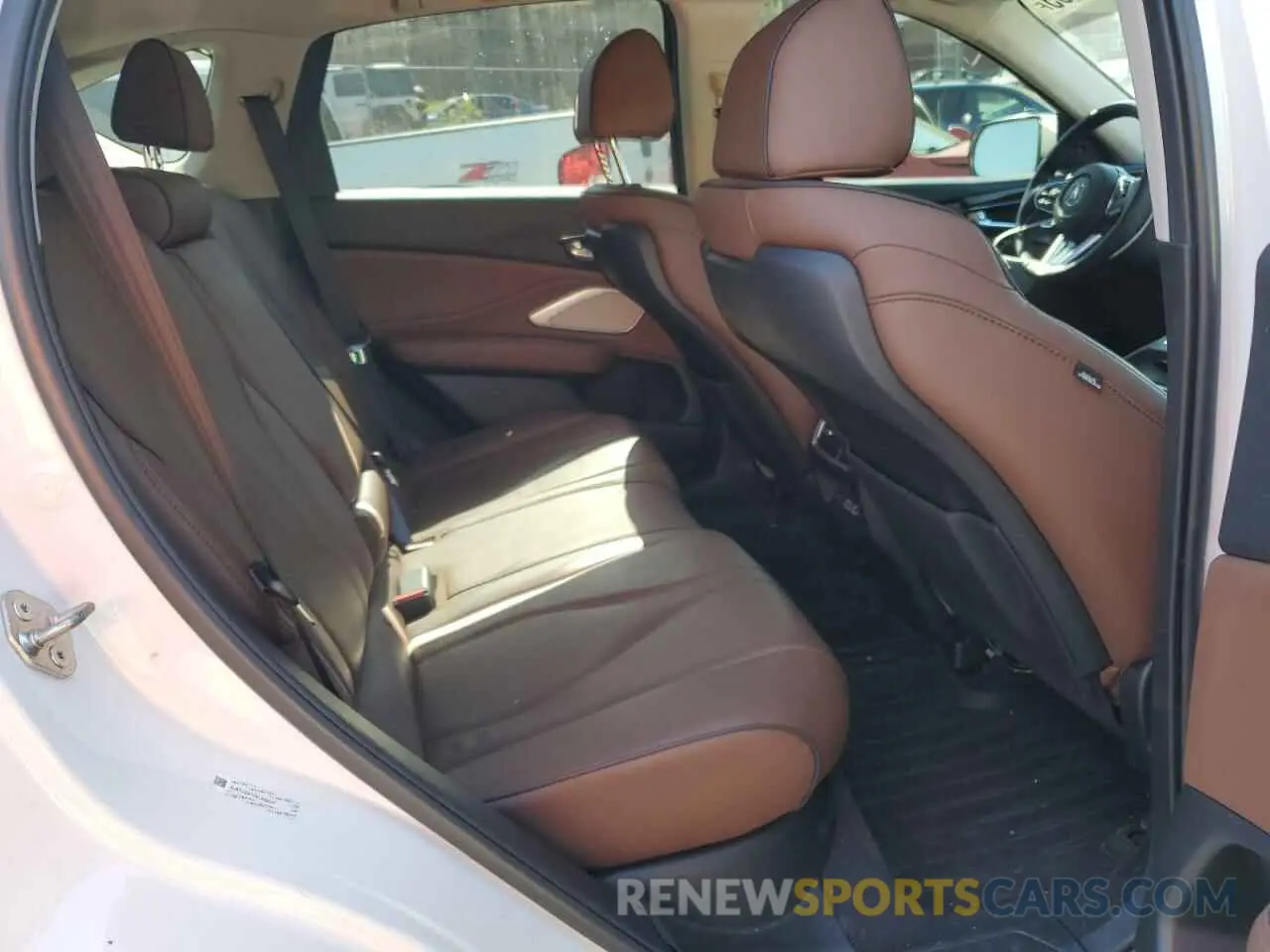 11 Photograph of a damaged car 5J8TC2H77KL015017 ACURA RDX 2019