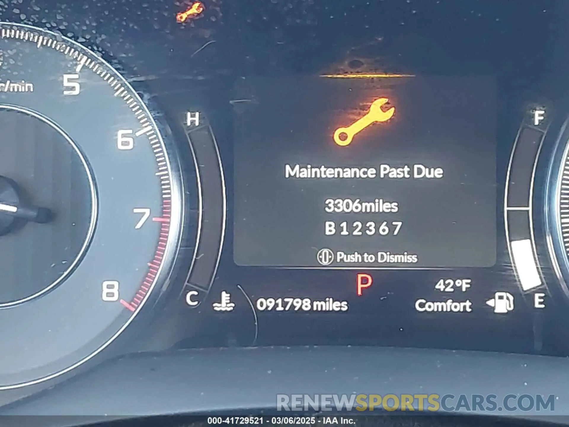 15 Photograph of a damaged car 5J8TC2H7XKL017554 ACURA RDX 2019