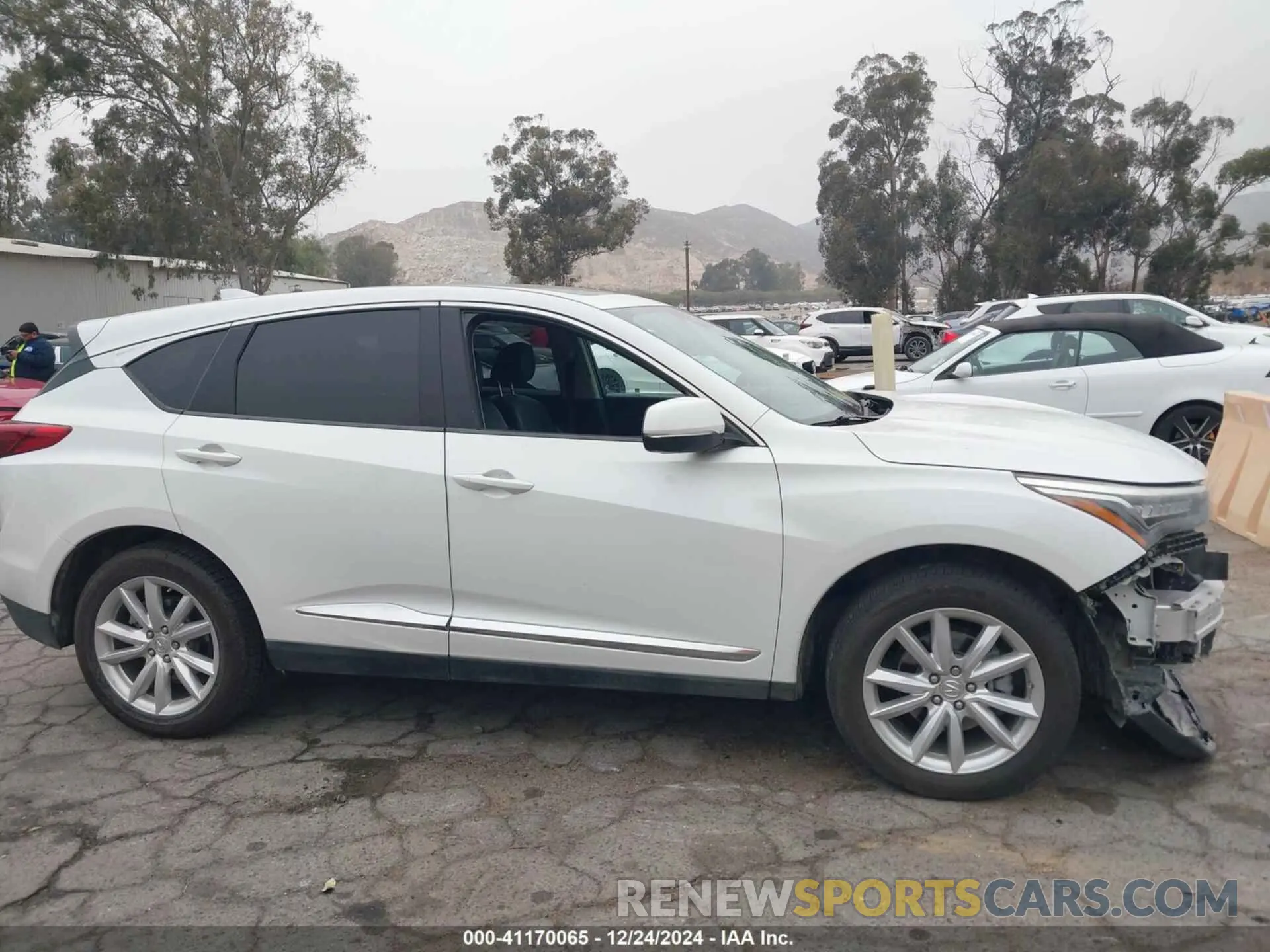 13 Photograph of a damaged car 5J8TC1H35LL022346 ACURA RDX 2020