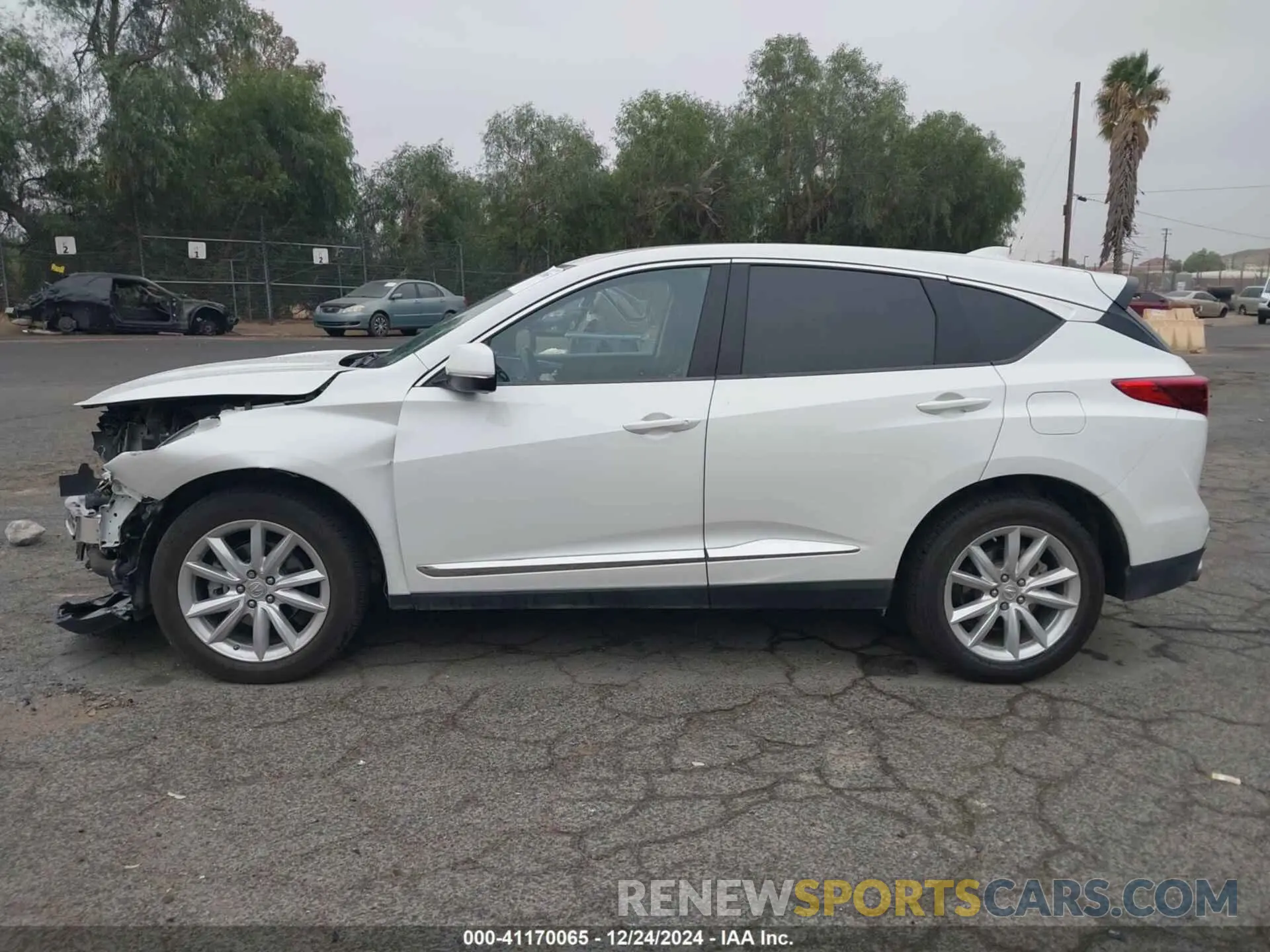 14 Photograph of a damaged car 5J8TC1H35LL022346 ACURA RDX 2020
