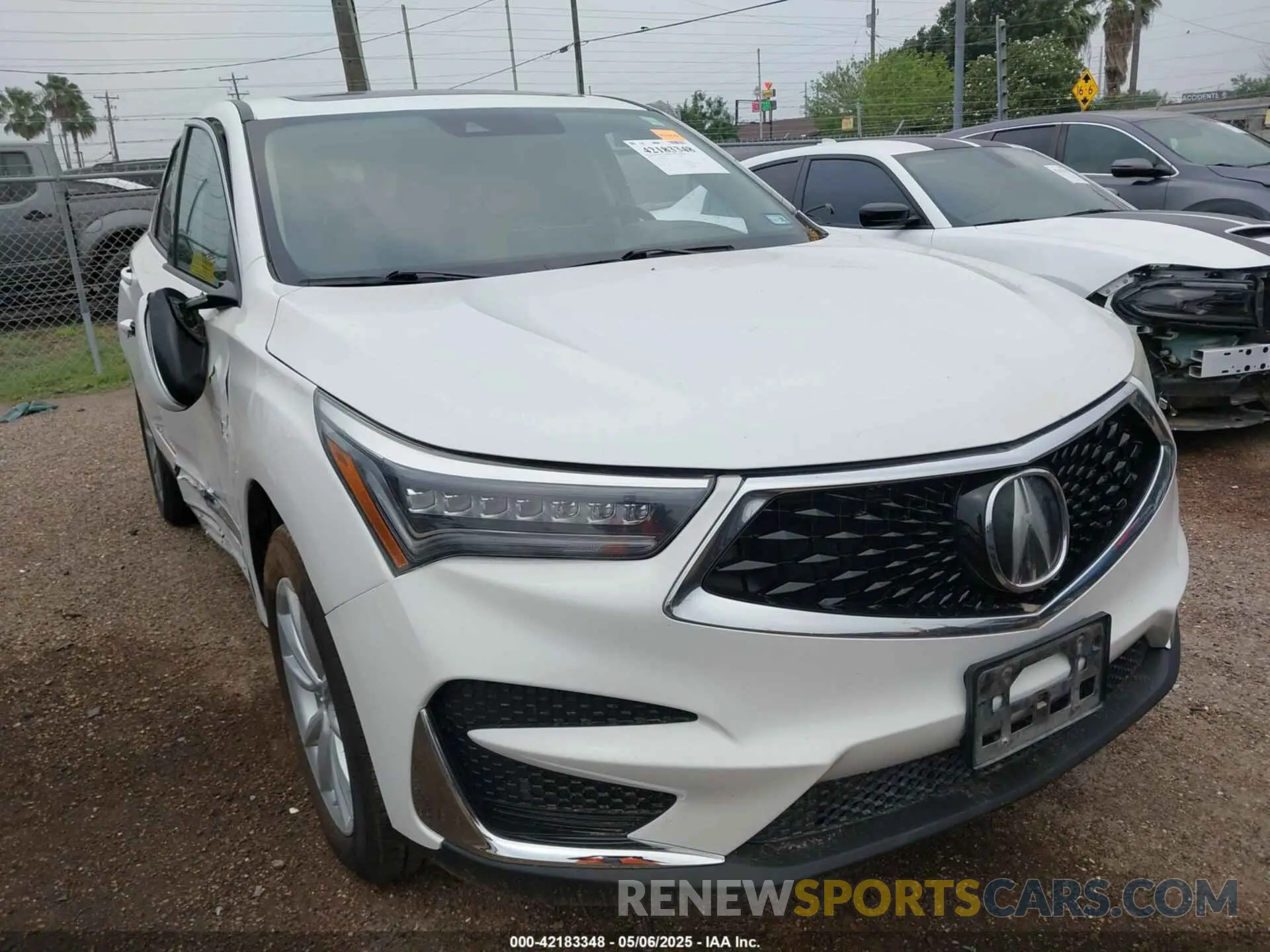 1 Photograph of a damaged car 5J8TC1H36LL008326 ACURA RDX 2020