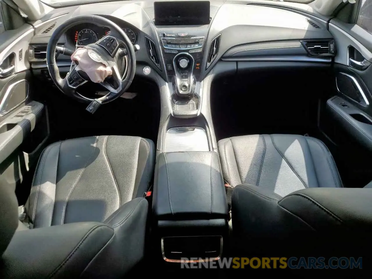 8 Photograph of a damaged car 5J8TC1H38LL009204 ACURA RDX 2020