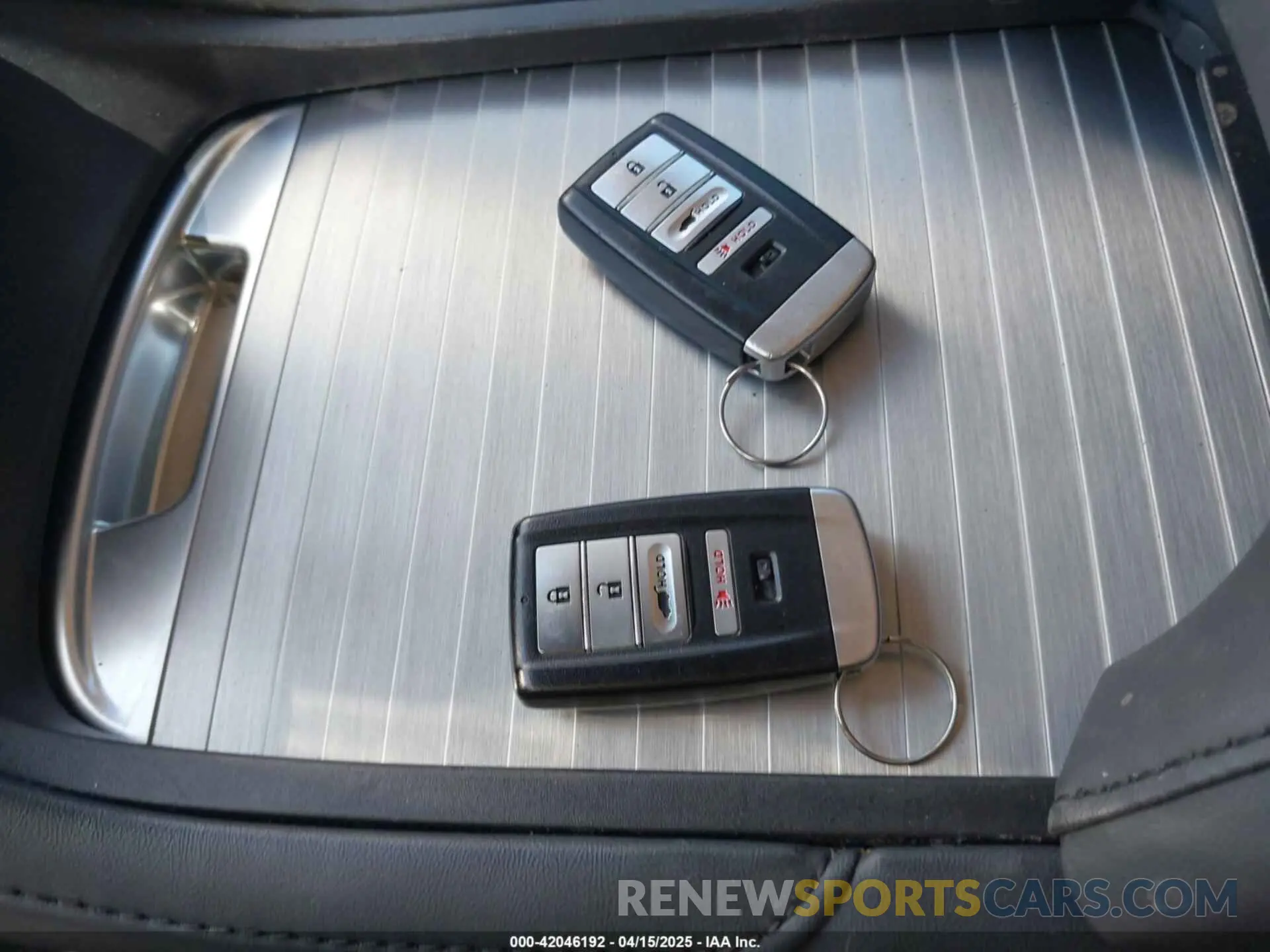 11 Photograph of a damaged car 5J8TC1H3XLL007356 ACURA RDX 2020