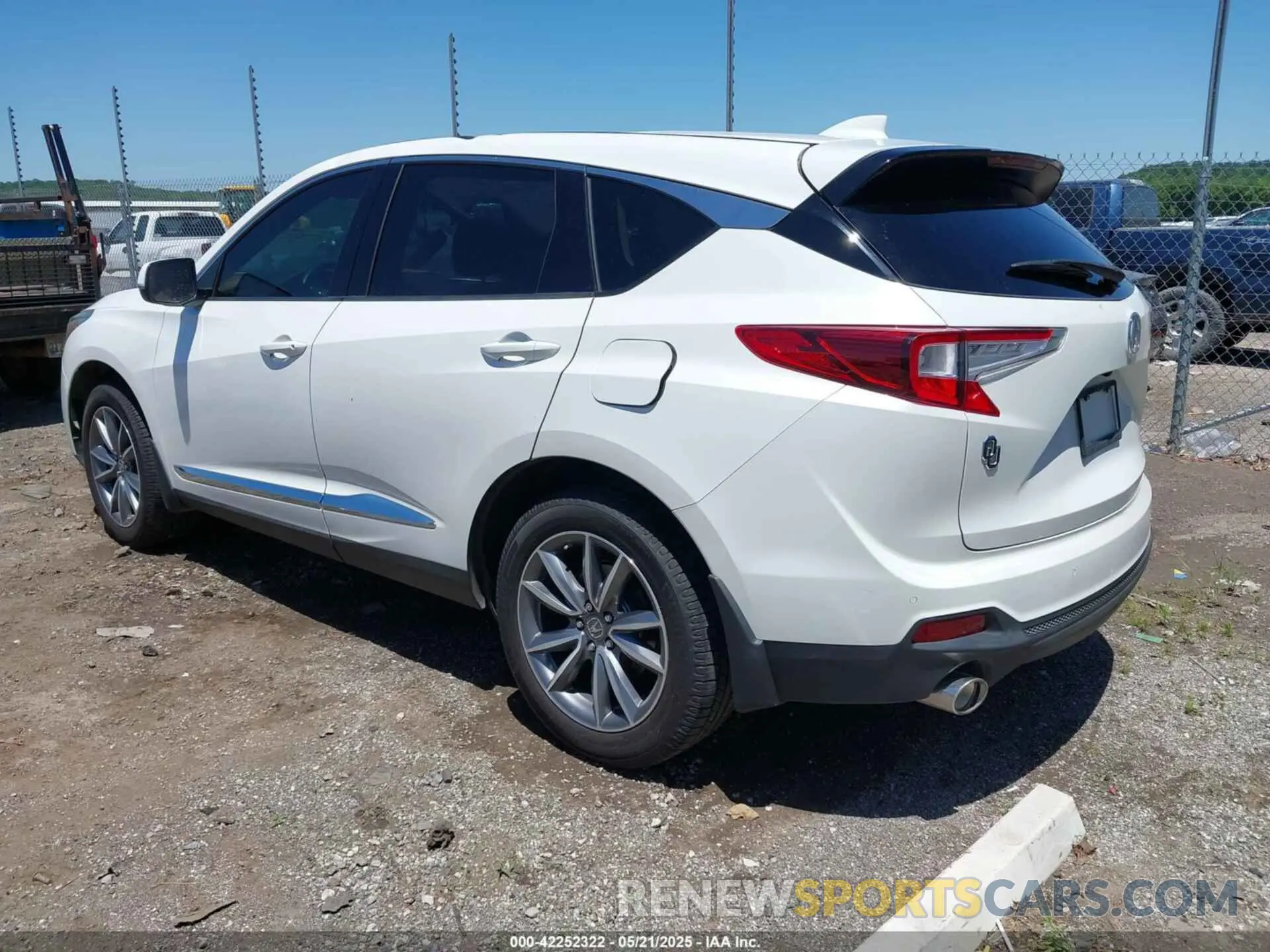 3 Photograph of a damaged car 5J8TC1H50LL004449 ACURA RDX 2020
