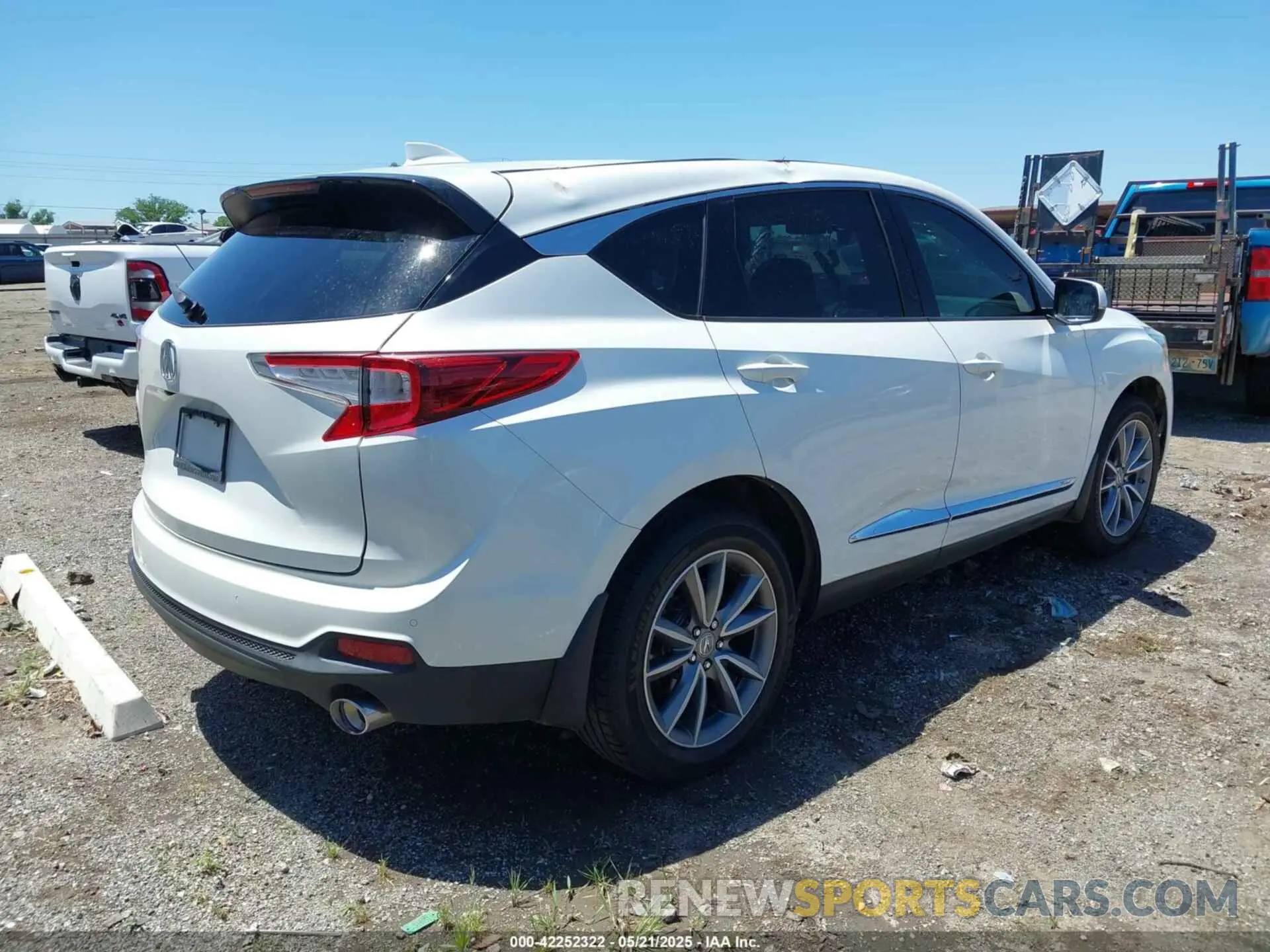 4 Photograph of a damaged car 5J8TC1H50LL004449 ACURA RDX 2020
