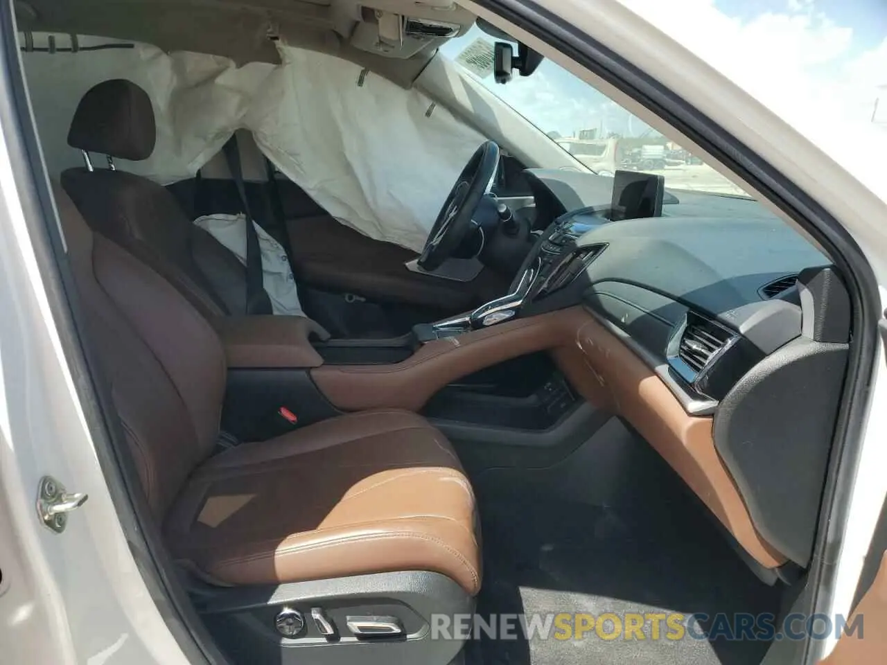 7 Photograph of a damaged car 5J8TC1H57LL013018 ACURA RDX 2020