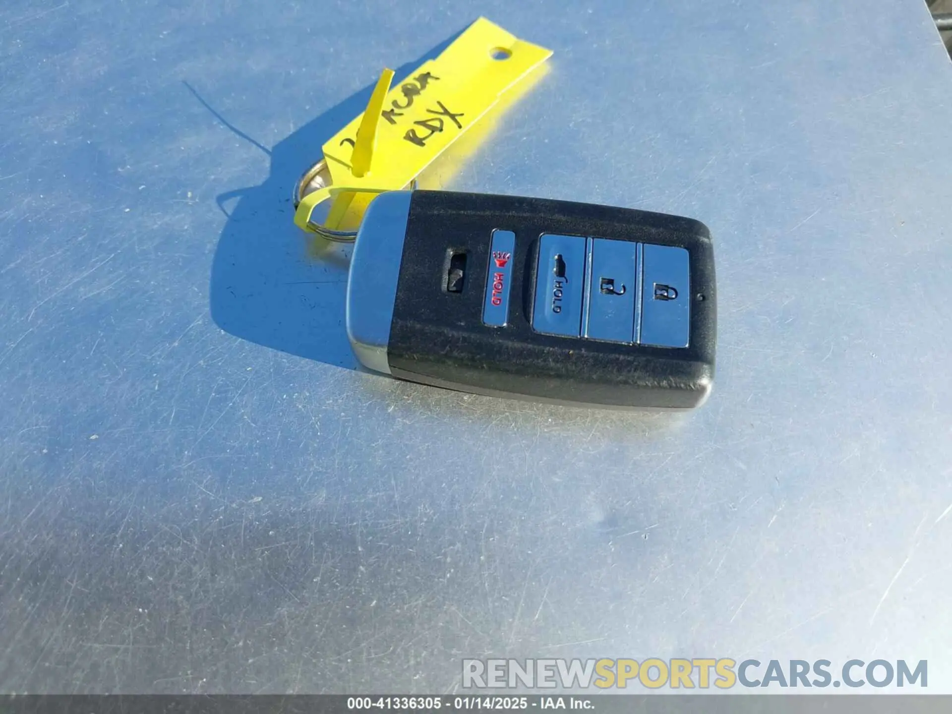 11 Photograph of a damaged car 5J8TC1H58LL008054 ACURA RDX 2020