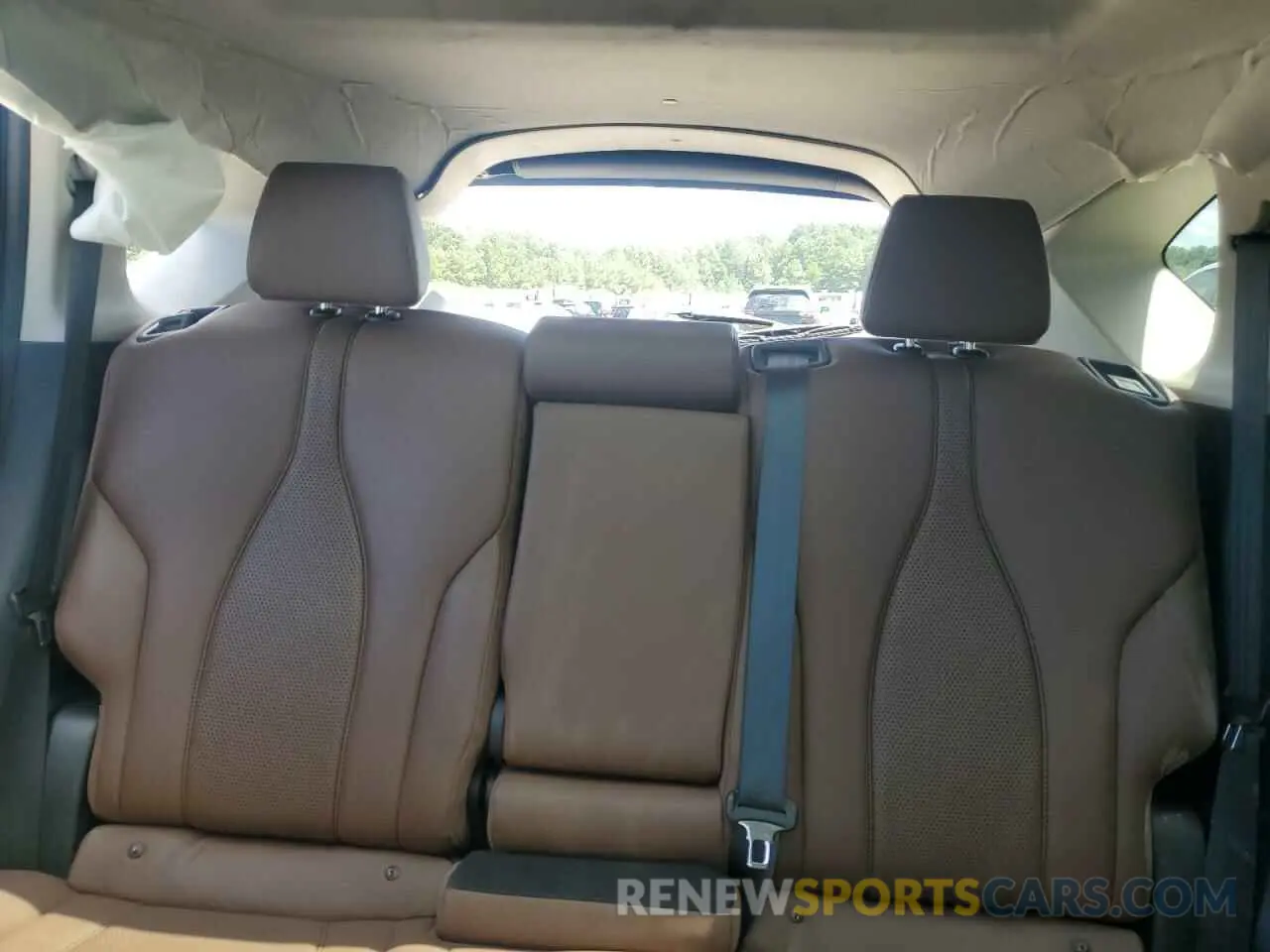 10 Photograph of a damaged car 5J8TC1H58LL018292 ACURA RDX 2020