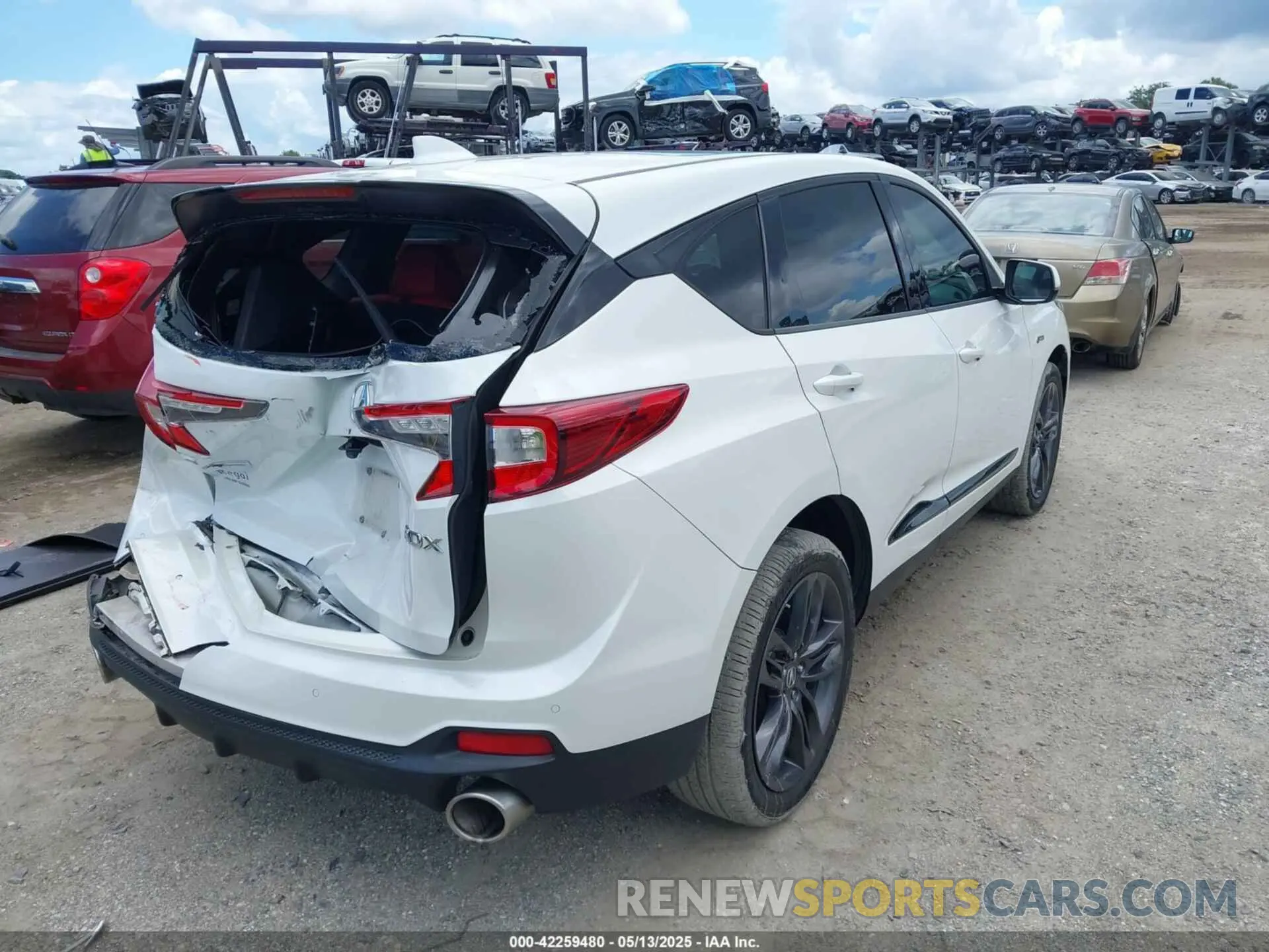 4 Photograph of a damaged car 5J8TC1H65LL014130 ACURA RDX 2020