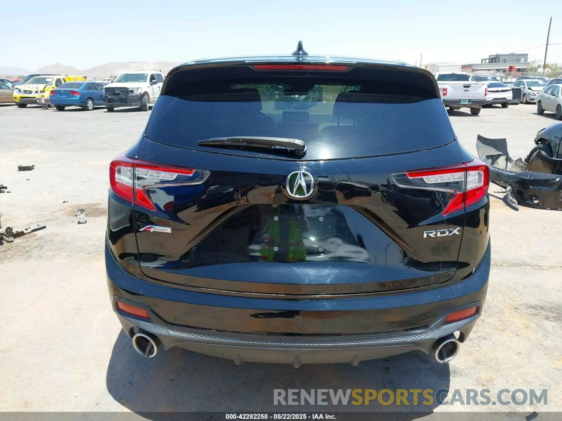 16 Photograph of a damaged car 5J8TC1H6XLL011594 ACURA RDX 2020