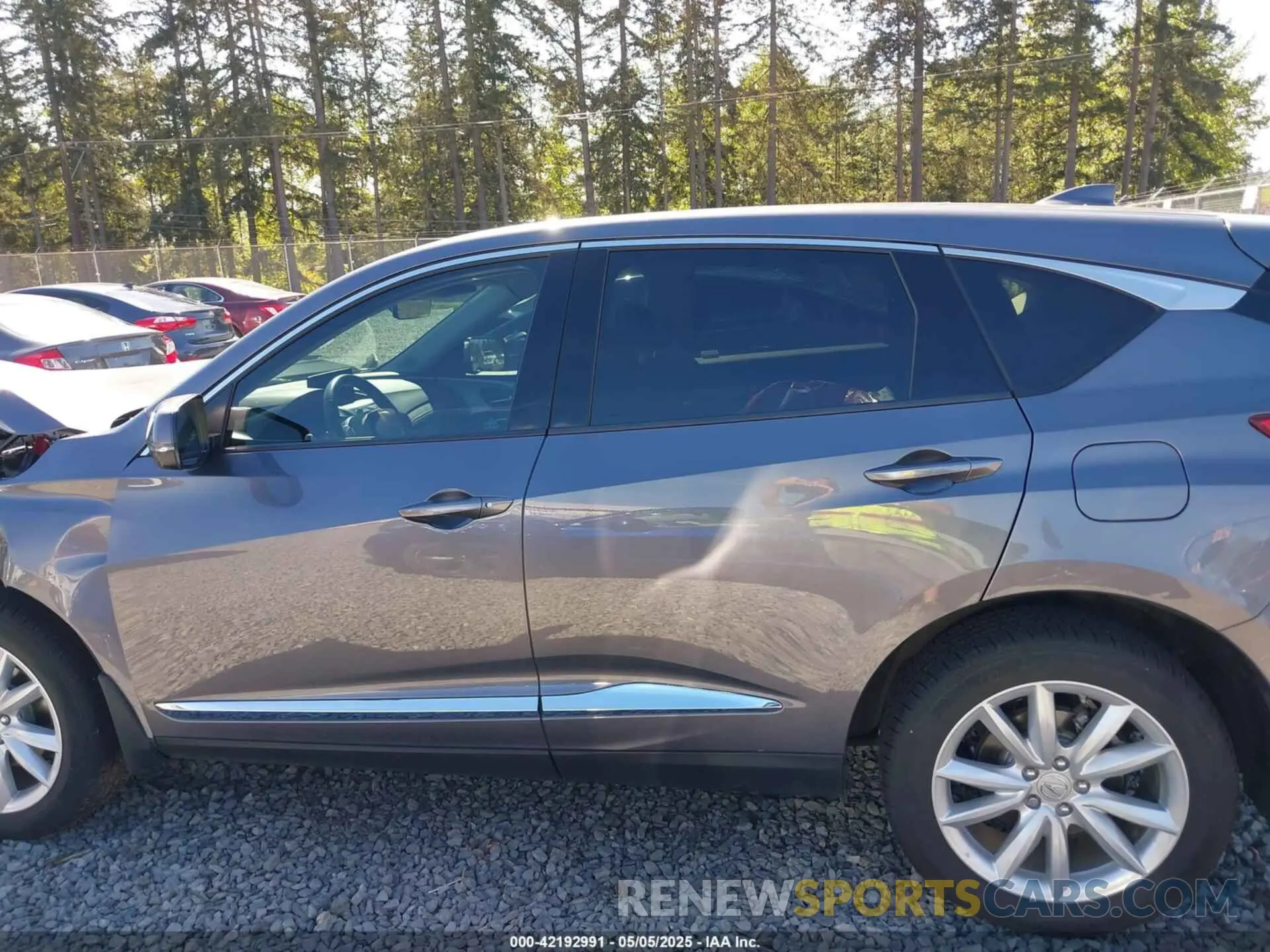15 Photograph of a damaged car 5J8TC2H31LL017103 ACURA RDX 2020