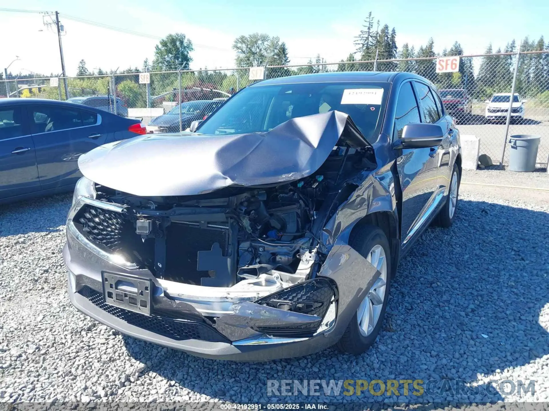 6 Photograph of a damaged car 5J8TC2H31LL017103 ACURA RDX 2020