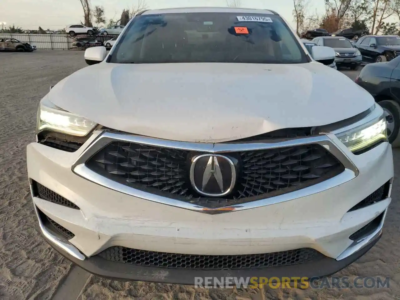 5 Photograph of a damaged car 5J8TC2H36LL024631 ACURA RDX 2020