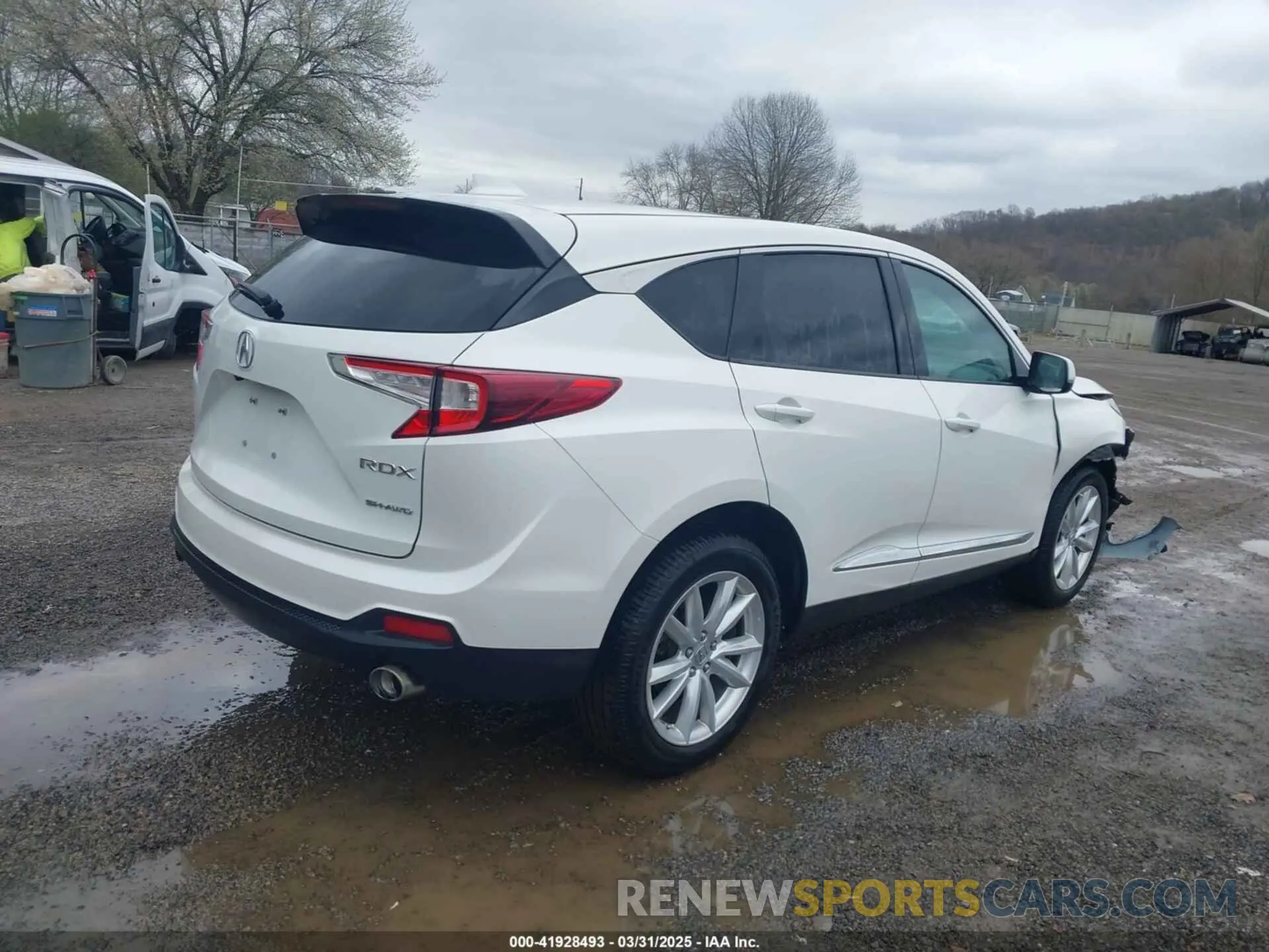 4 Photograph of a damaged car 5J8TC2H37LL013556 ACURA RDX 2020