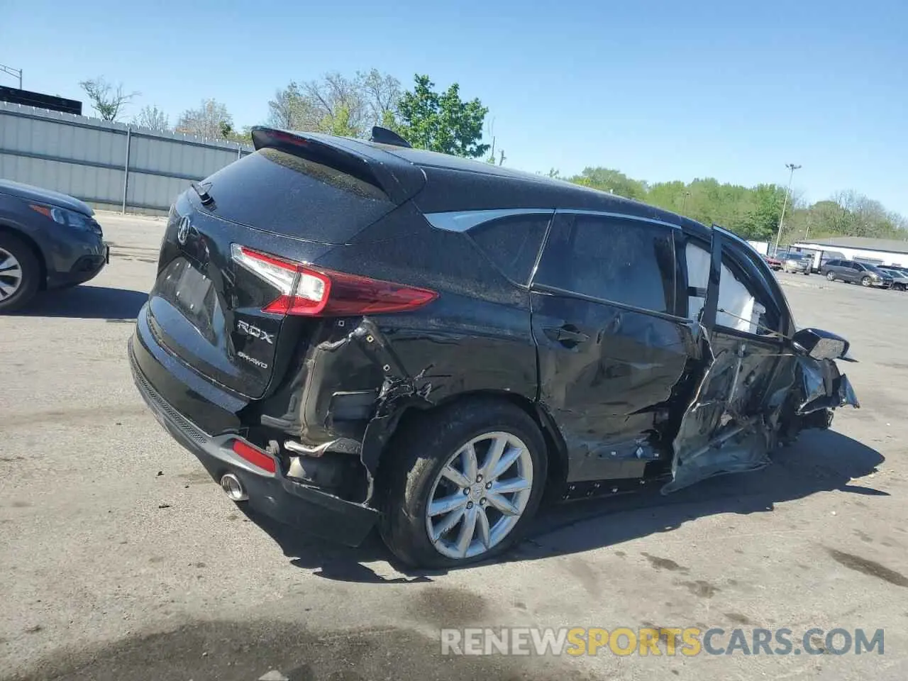 3 Photograph of a damaged car 5J8TC2H39LL026406 ACURA RDX 2020