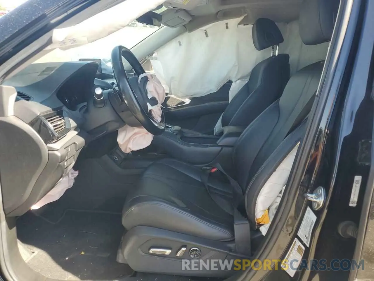 7 Photograph of a damaged car 5J8TC2H39LL026406 ACURA RDX 2020