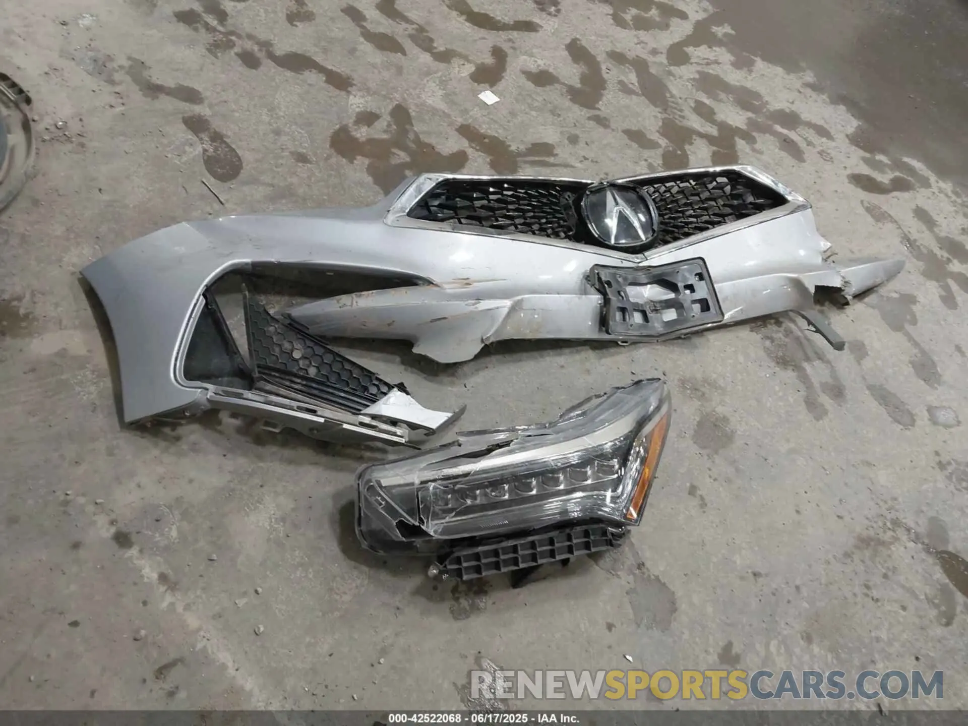 12 Photograph of a damaged car 5J8TC2H3XLL039553 ACURA RDX 2020