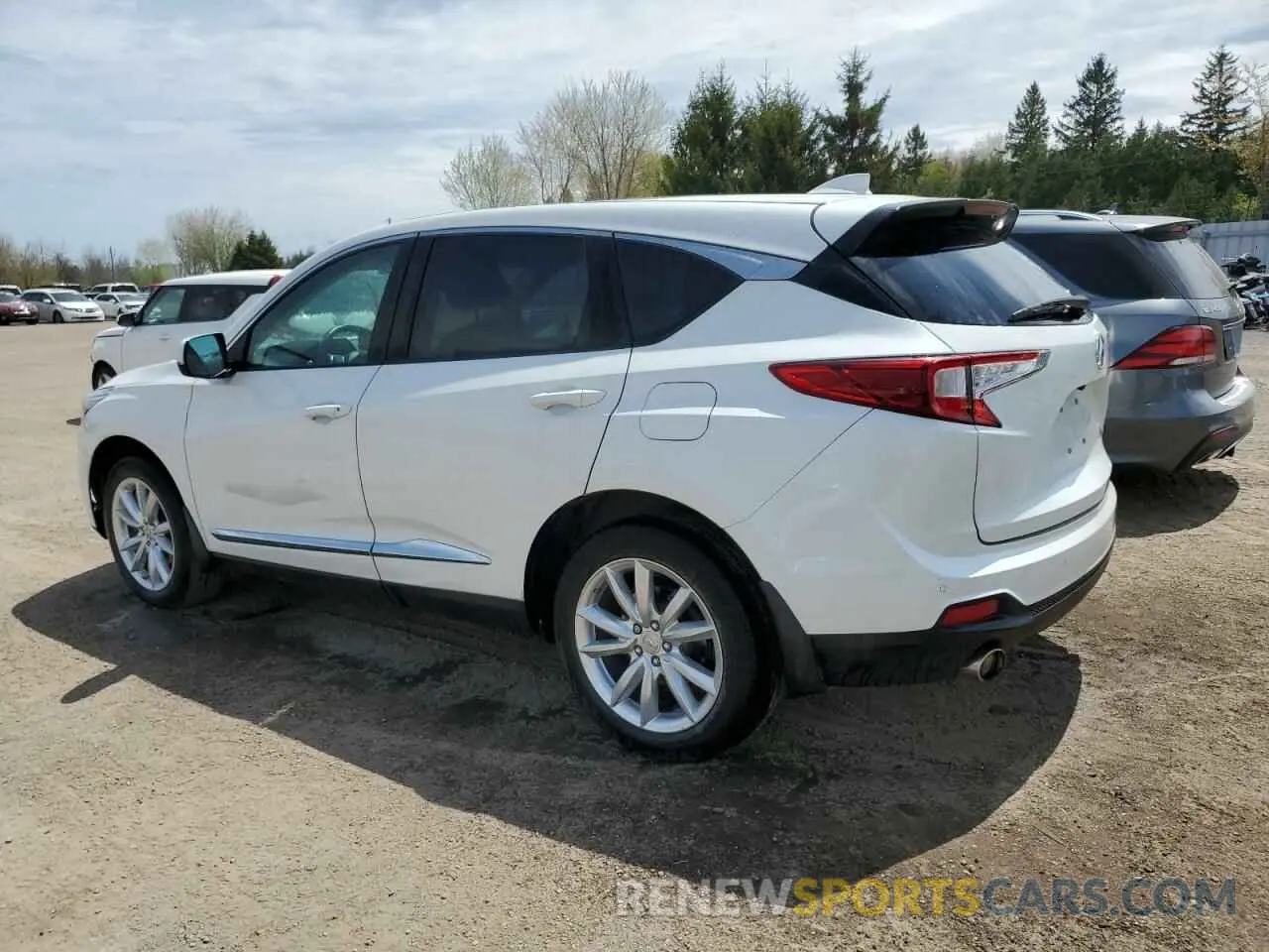 2 Photograph of a damaged car 5J8TC2H3XLL801490 ACURA RDX 2020