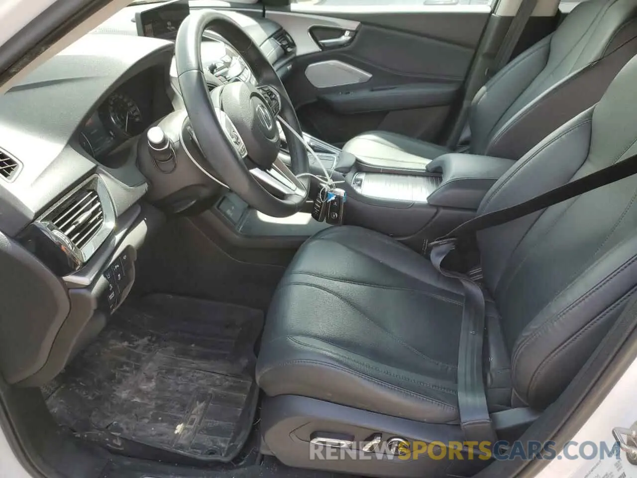 7 Photograph of a damaged car 5J8TC2H3XLL801490 ACURA RDX 2020