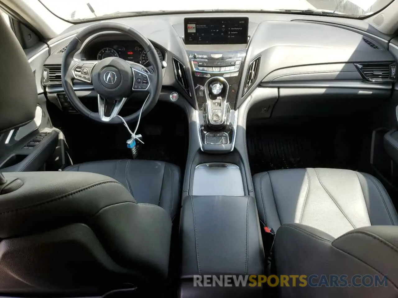 8 Photograph of a damaged car 5J8TC2H3XLL801490 ACURA RDX 2020
