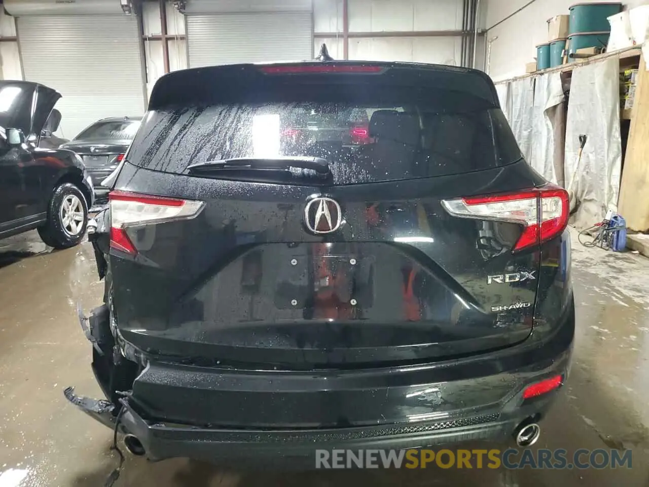 6 Photograph of a damaged car 5J8TC2H51LL019970 ACURA RDX 2020