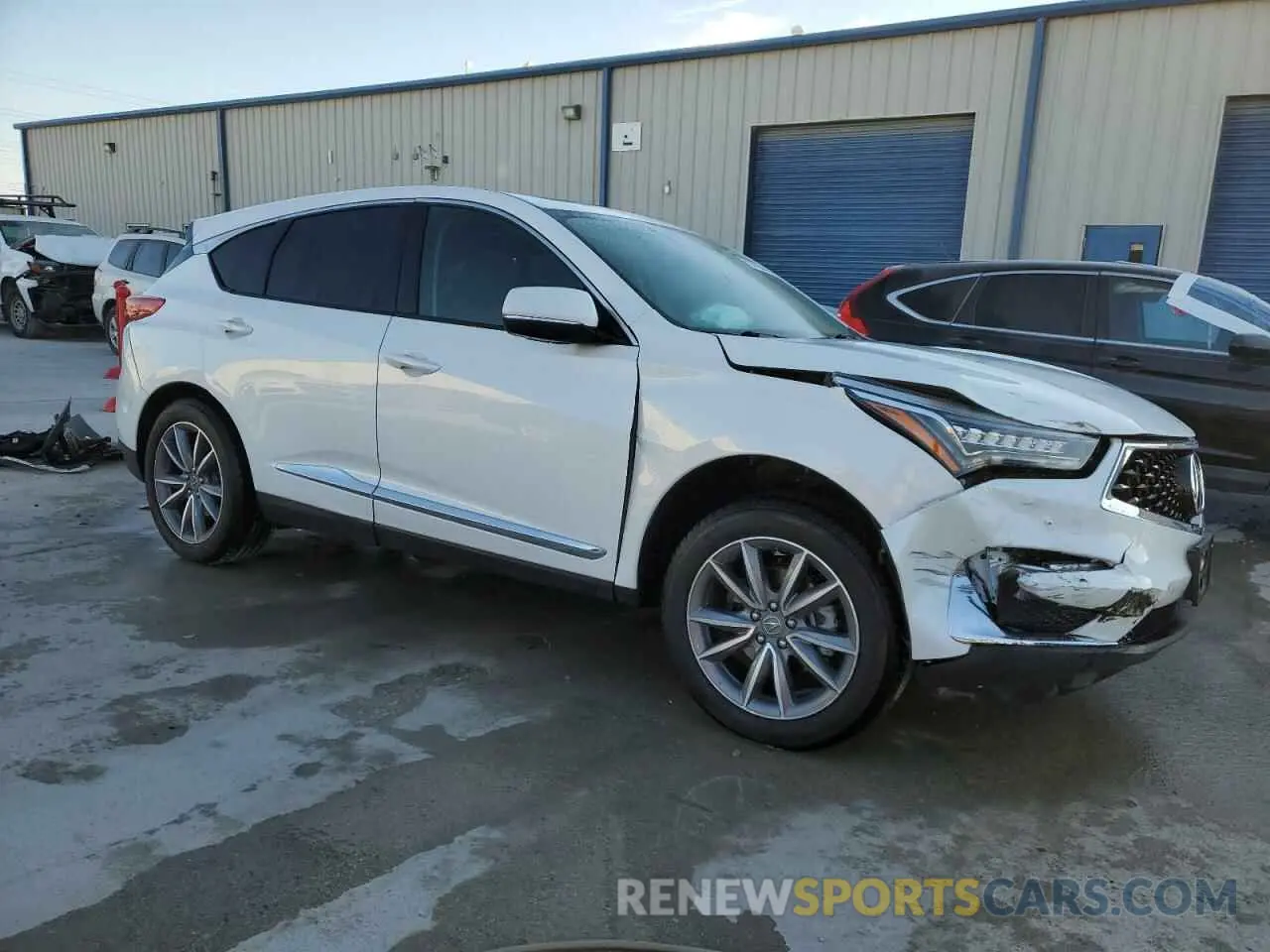 4 Photograph of a damaged car 5J8TC2H52LL011361 ACURA RDX 2020