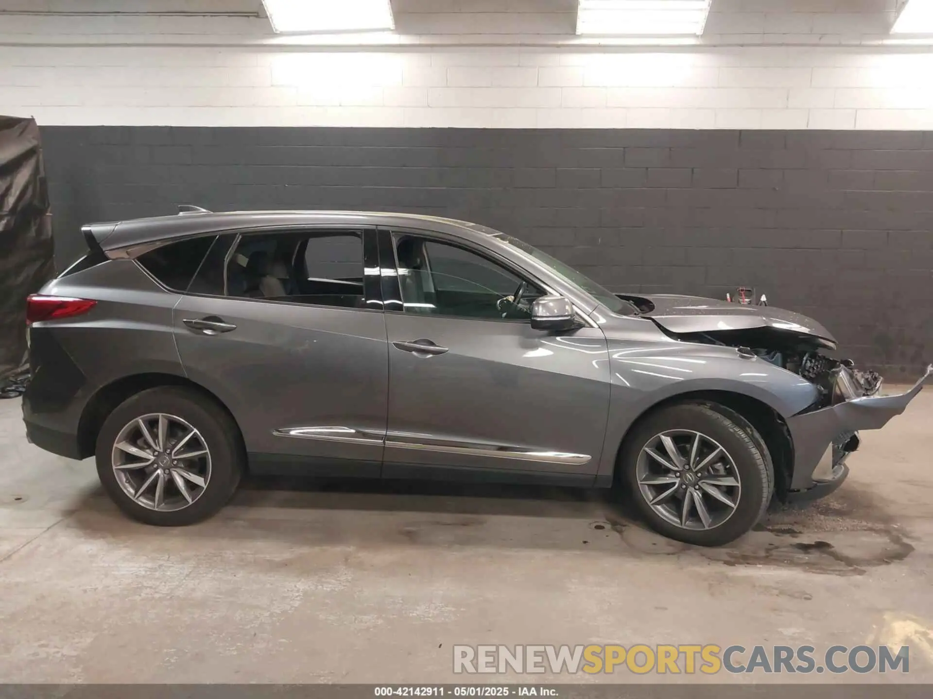 12 Photograph of a damaged car 5J8TC2H53LL026919 ACURA RDX 2020
