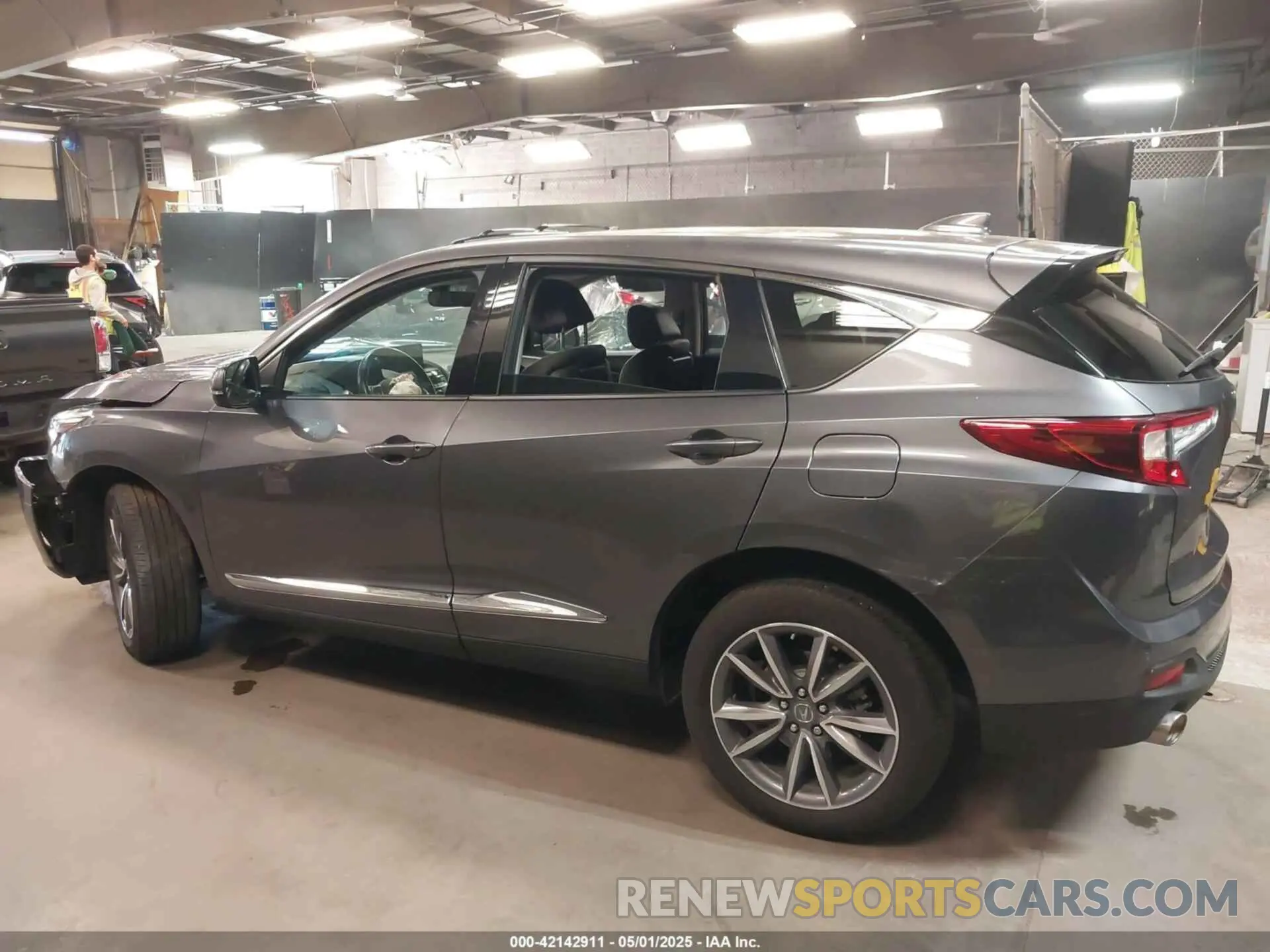 13 Photograph of a damaged car 5J8TC2H53LL026919 ACURA RDX 2020