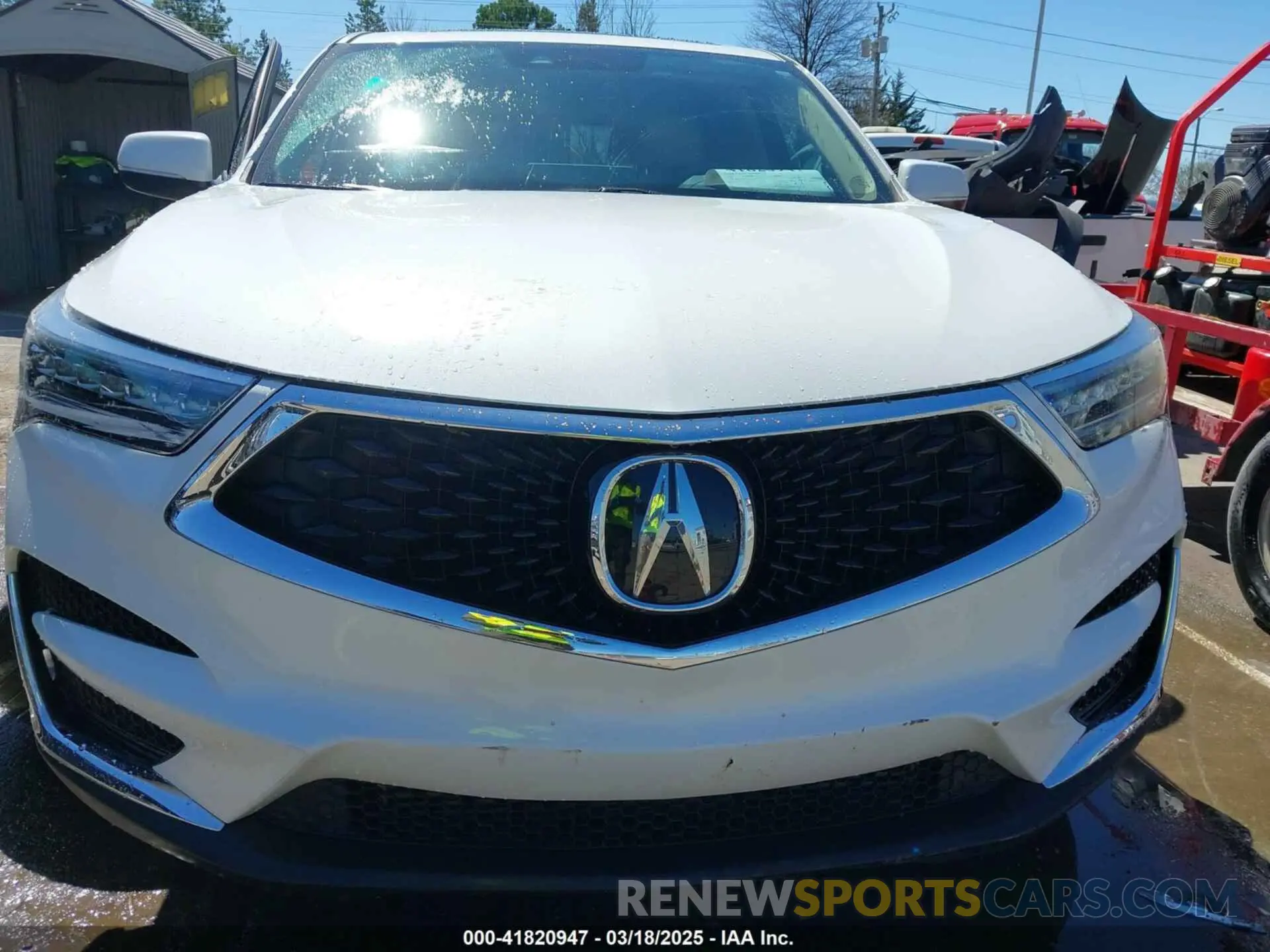 11 Photograph of a damaged car 5J8TC2H53LL033188 ACURA RDX 2020
