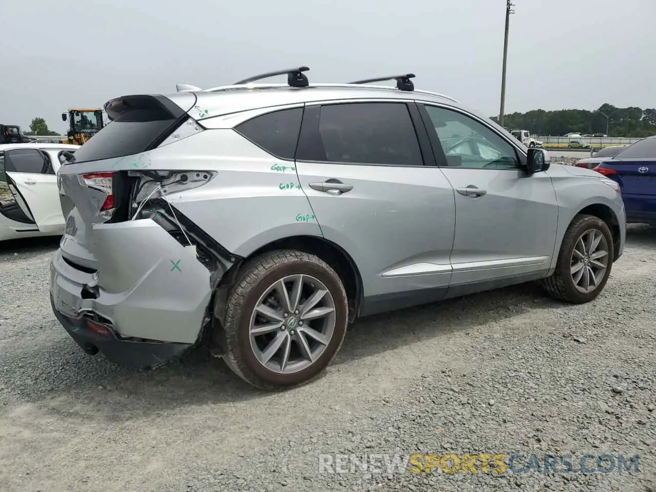 3 Photograph of a damaged car 5J8TC2H54LL002158 ACURA RDX 2020