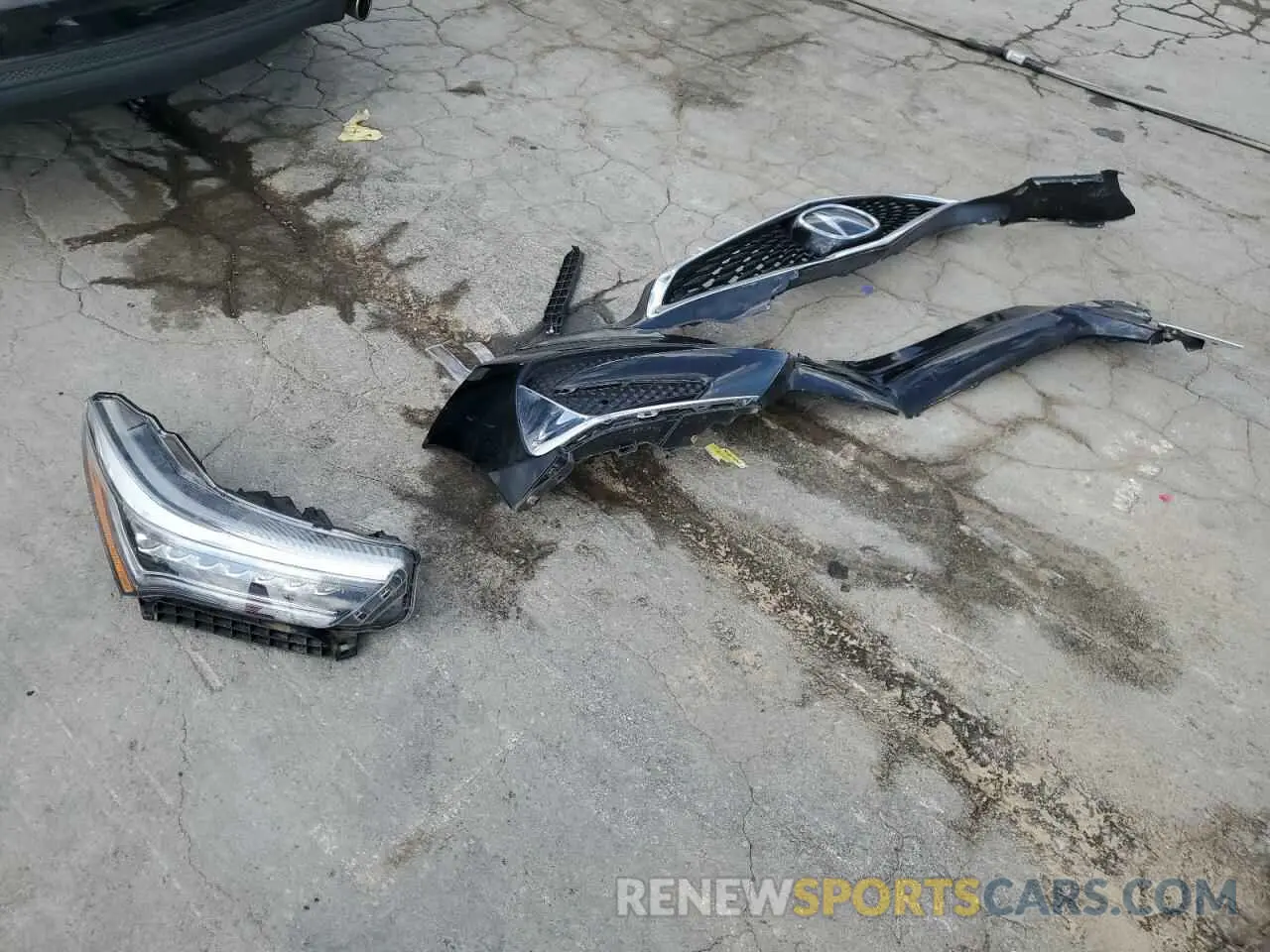 13 Photograph of a damaged car 5J8TC2H55LL040904 ACURA RDX 2020