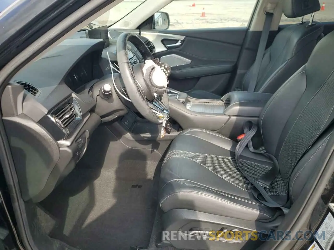 7 Photograph of a damaged car 5J8TC2H55LL040904 ACURA RDX 2020