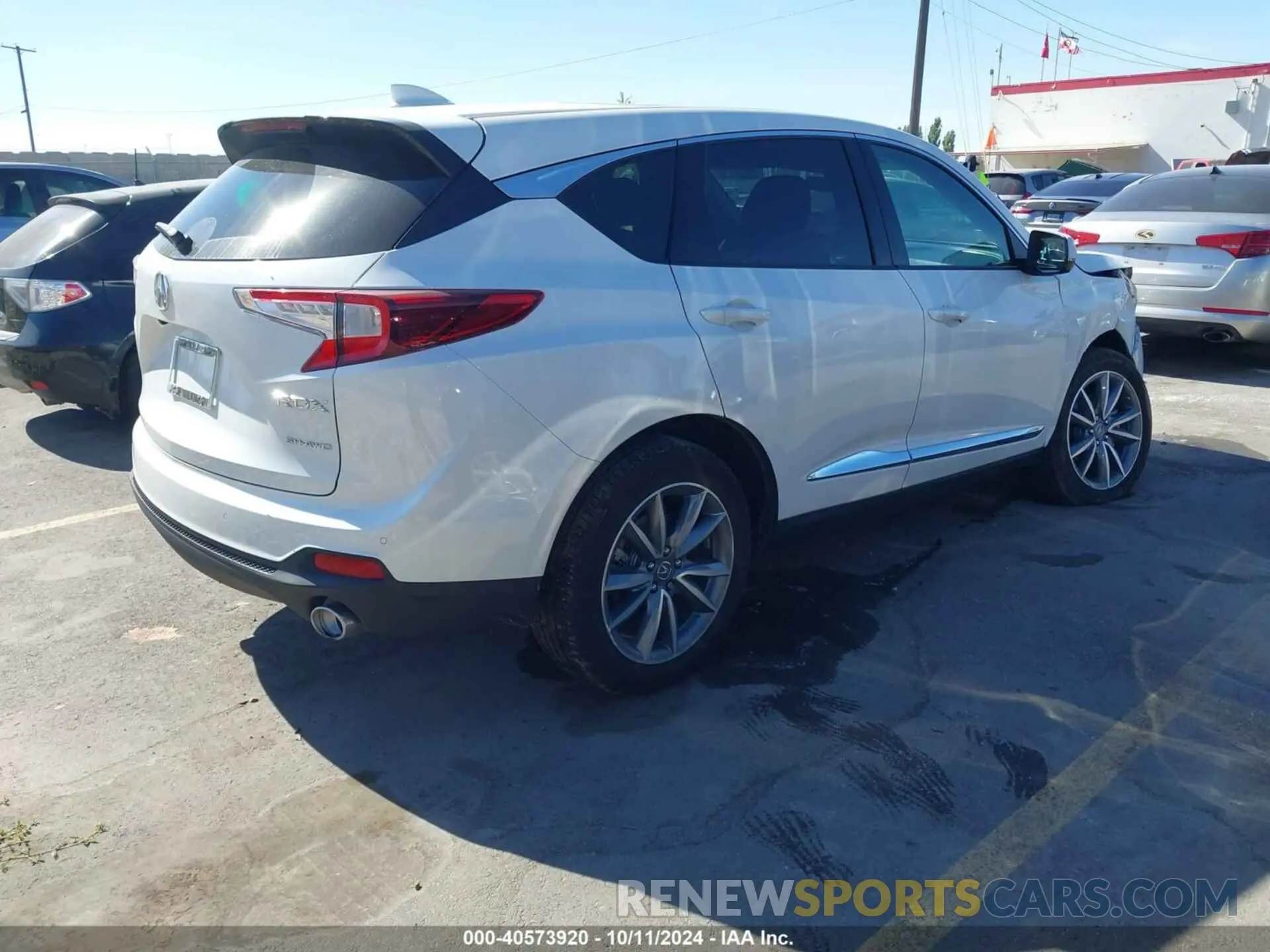 4 Photograph of a damaged car 5J8TC2H59LL025306 ACURA RDX 2020
