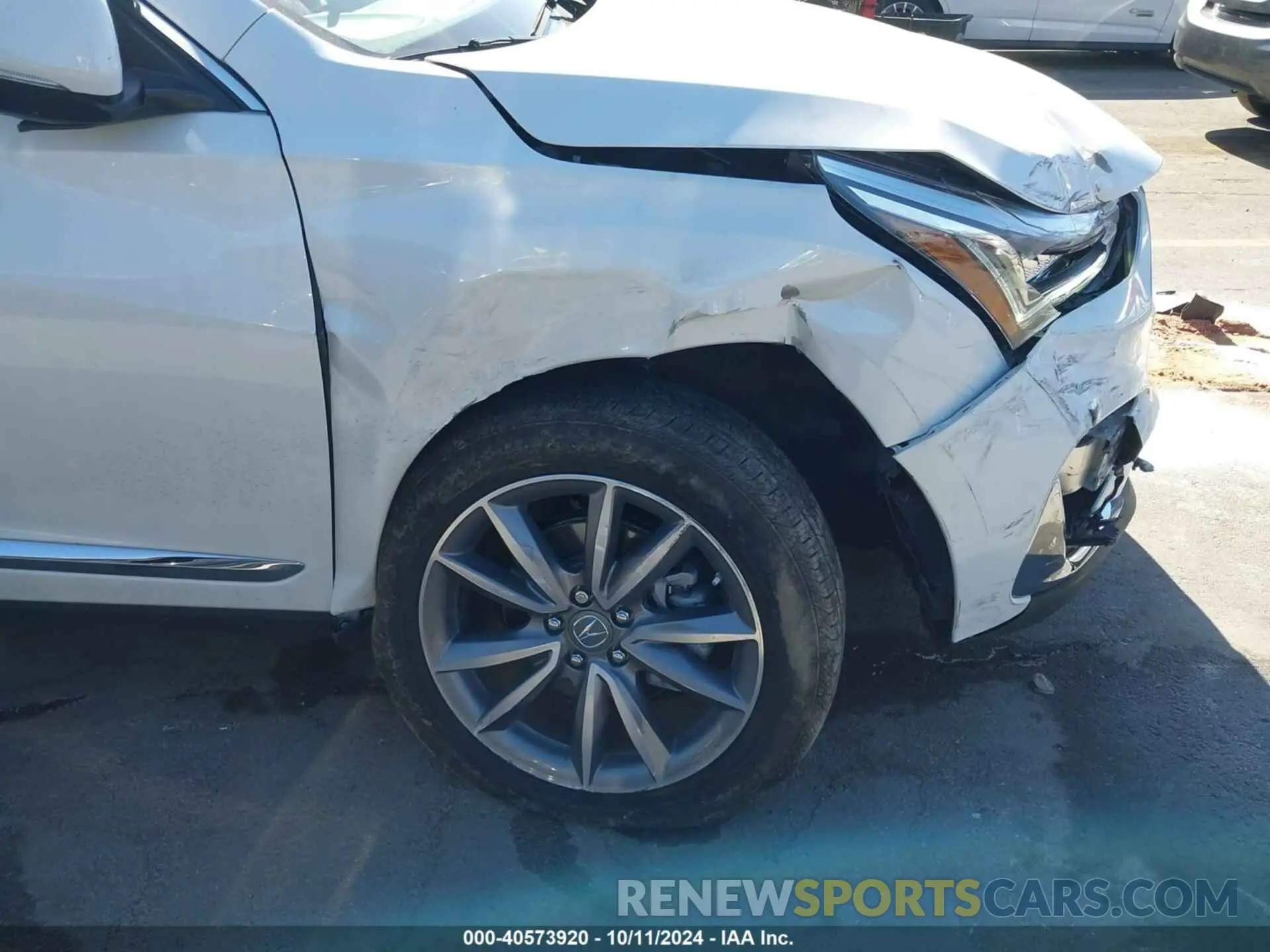 6 Photograph of a damaged car 5J8TC2H59LL025306 ACURA RDX 2020