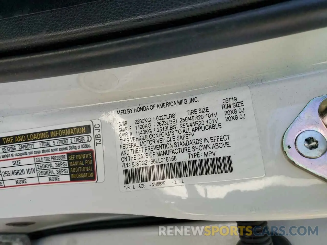 13 Photograph of a damaged car 5J8TC2H66LL018158 ACURA RDX 2020