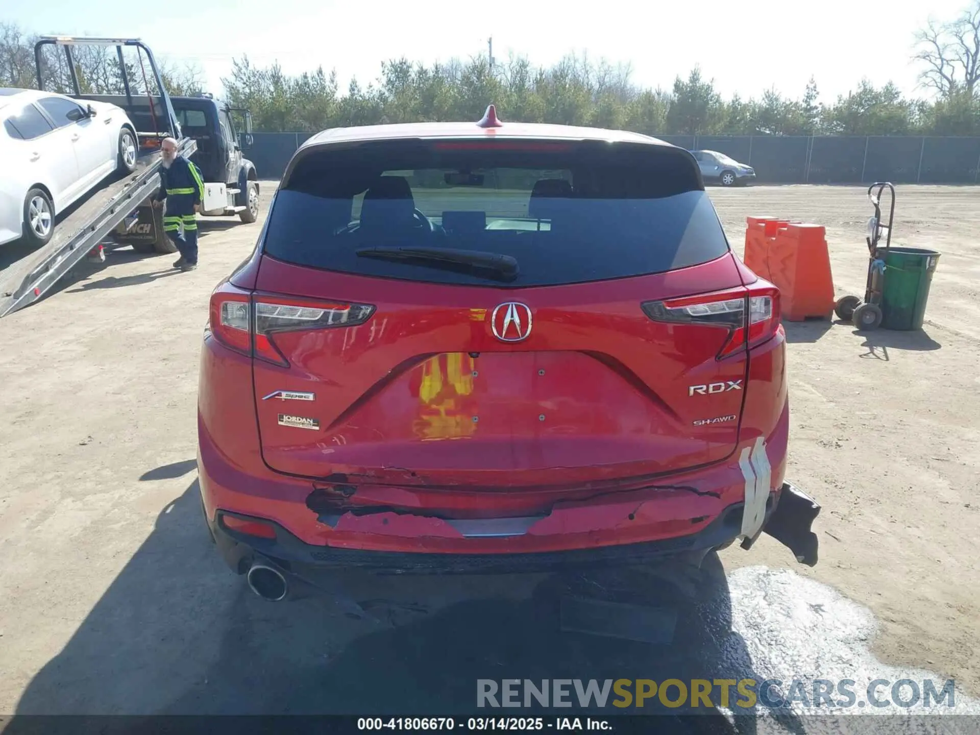 16 Photograph of a damaged car 5J8TC2H67LL802428 ACURA RDX 2020